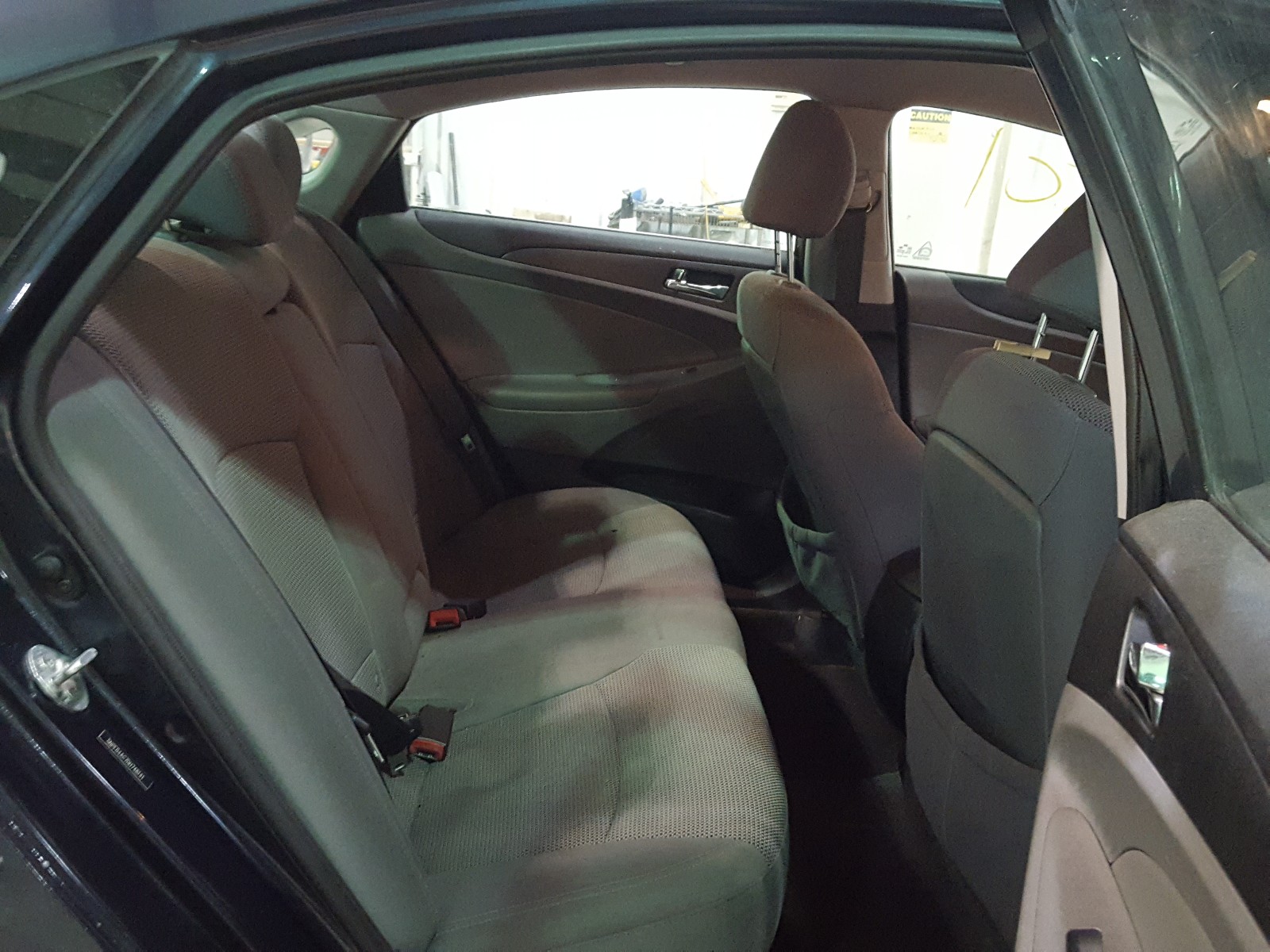 Photo 6 from auction – 2013 HYUNDAI SONATA GLS with VIN 5NPEB4AC7DH748141