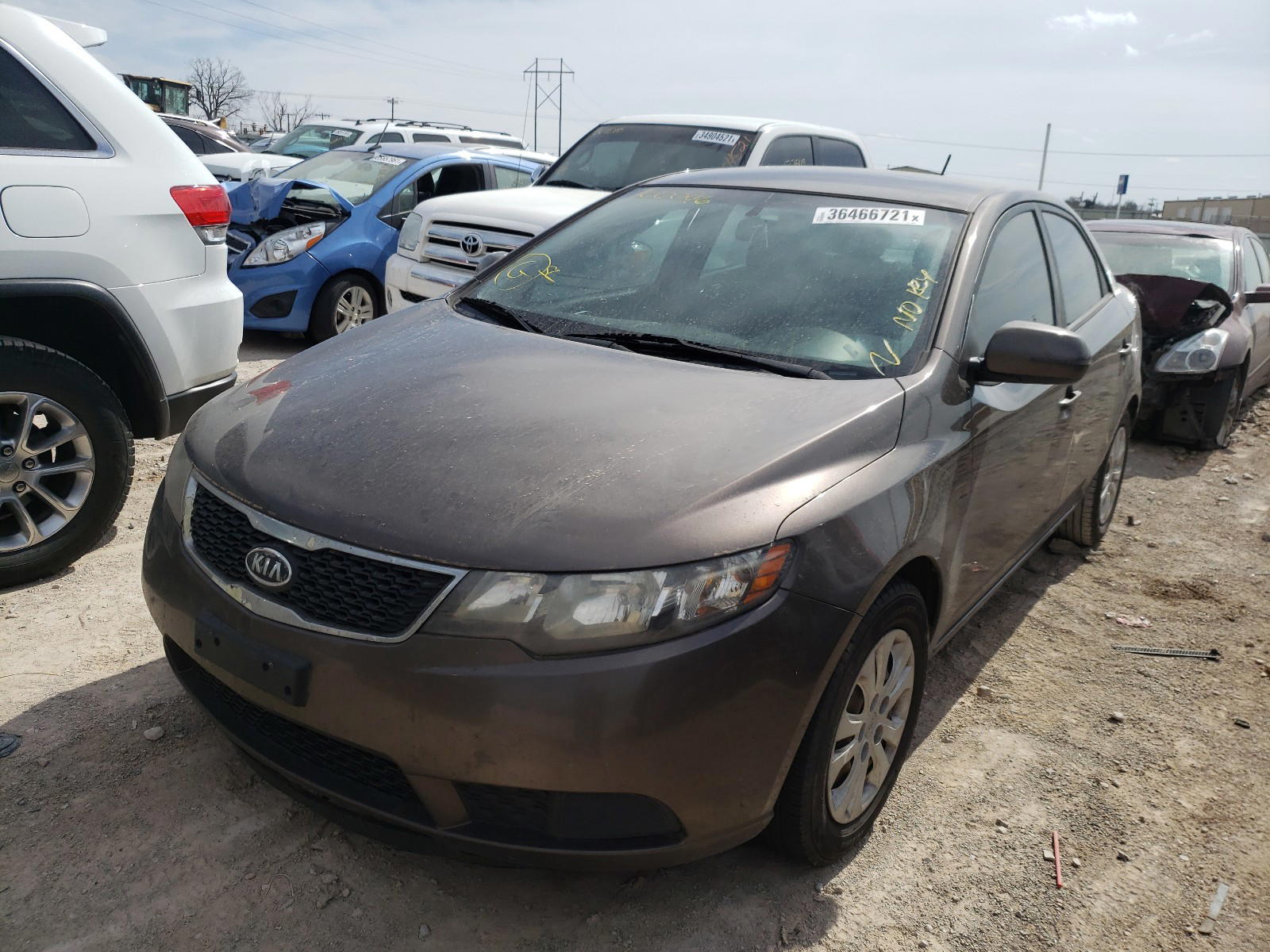 Photo 2 from auction – 2013 KIA FORTE EX with VIN KNAFU4A20D5700046