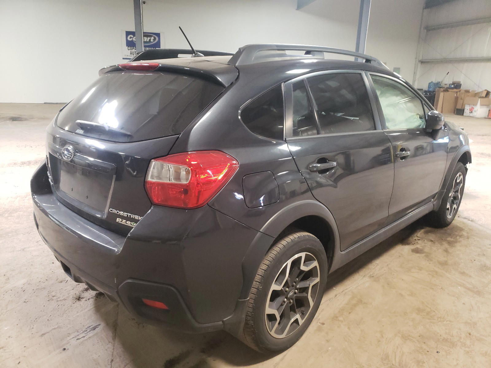 Photo 4 from auction – 2016 SUBARU CROSSTREK with VIN JF2GPABC7G8325622