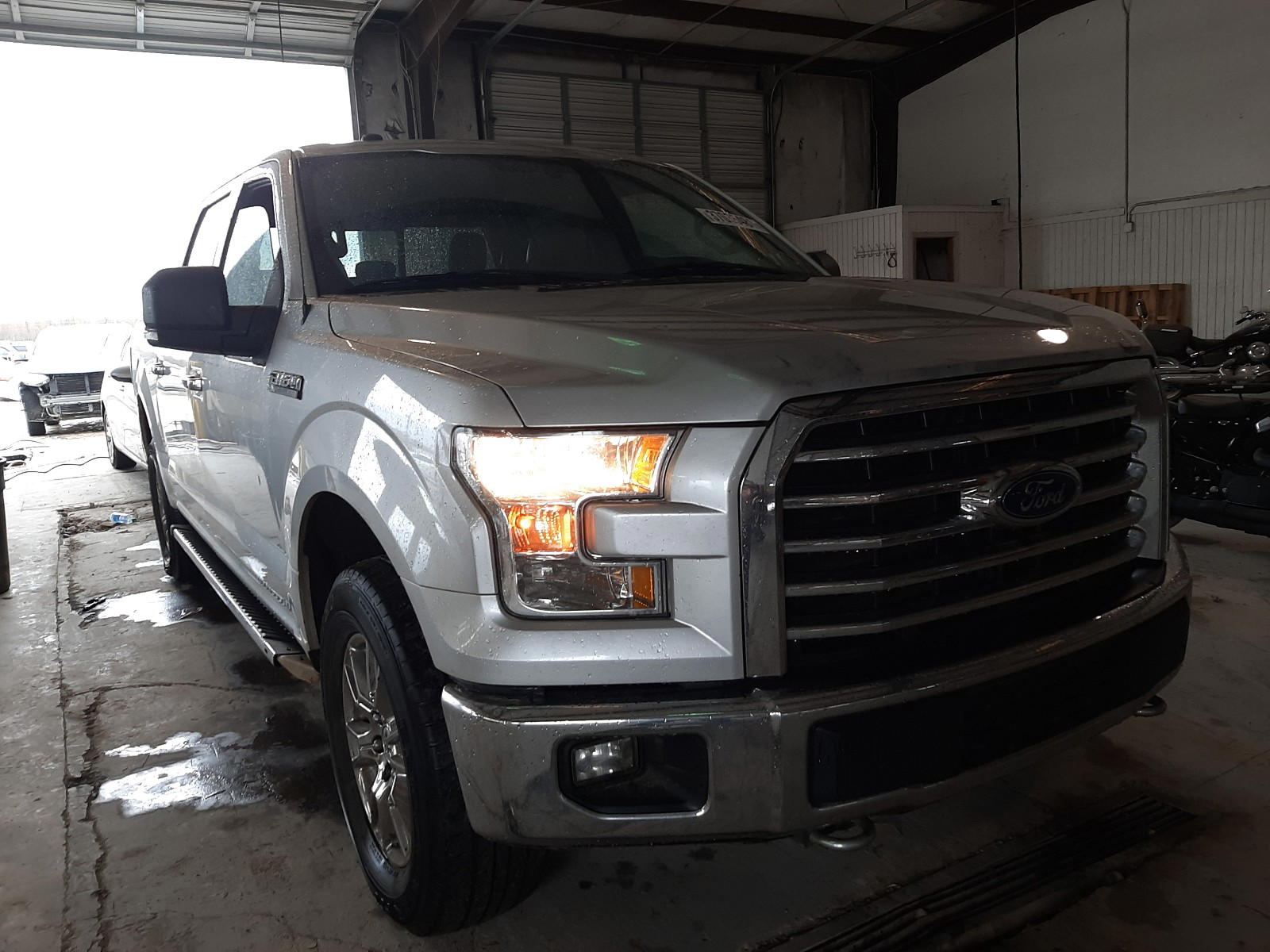 FORD F150 SUPER 2016 with VIN 1FTEW1EF2GFA95756 - Photo from auction