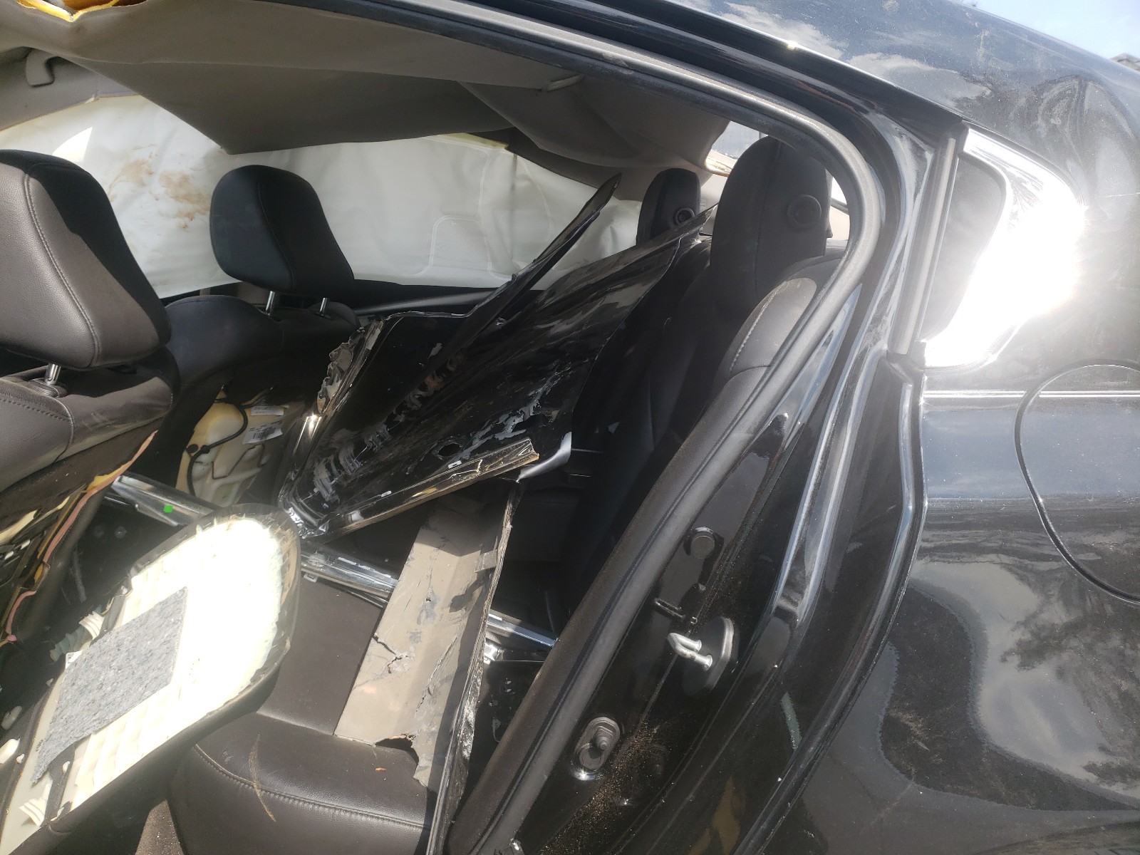 Photo 6 from auction – 2010 ACURA TL with VIN 19UUA8F25AA021235