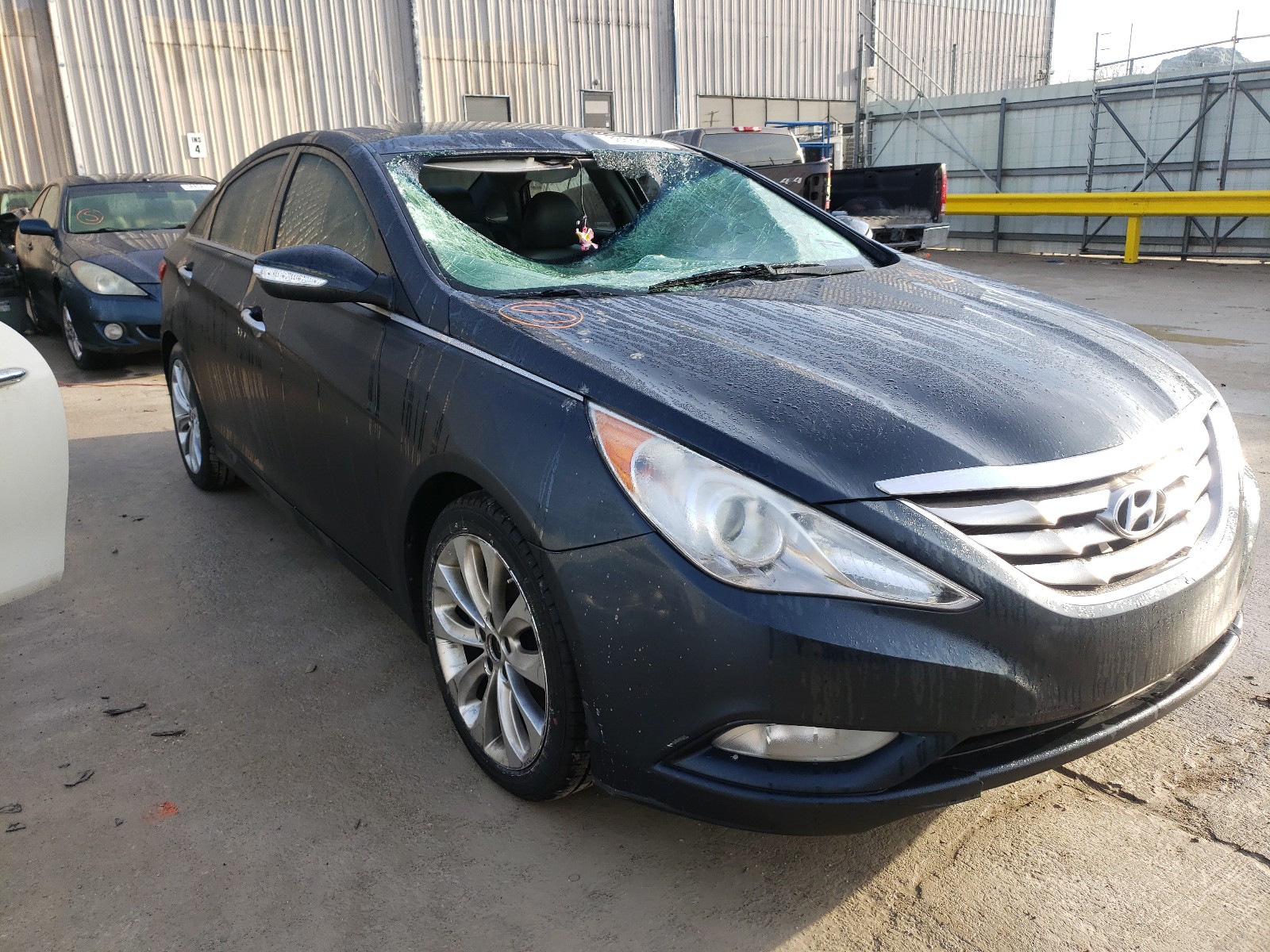 HYUNDAI SONATA SE 2011 with VIN 5NPEC4AB6BH196066 - Photo from auction