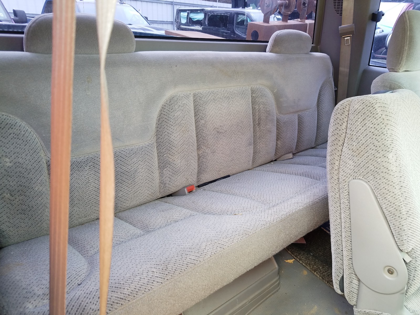Photo 6 from auction – 1998 CHEVROLET 2500 with VIN 1GCGK29R9WE188521