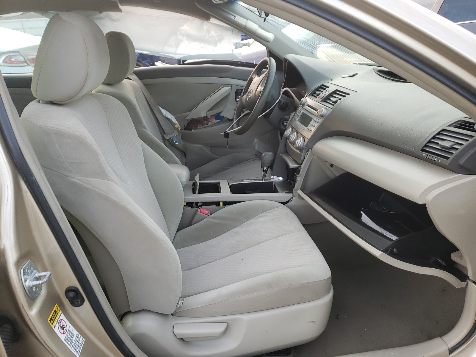 Фото 5 с аукциона – 2011 TOYOTA CAMRY BASE с VIN 4T1BF3EK1BU686012