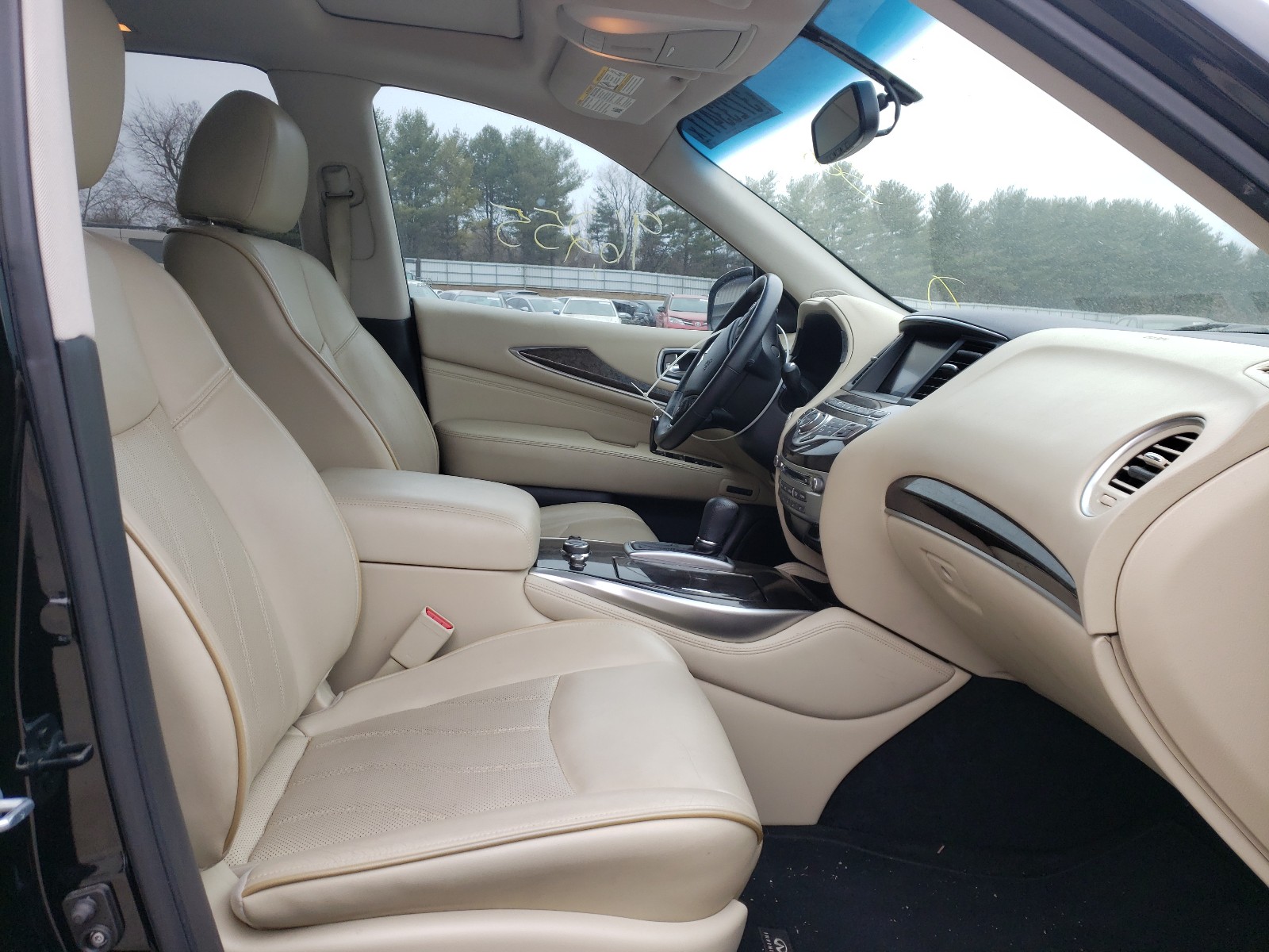 Photo 5 from auction – 2015 INFINITI QX60 with VIN 5N1AL0MN5FC500207