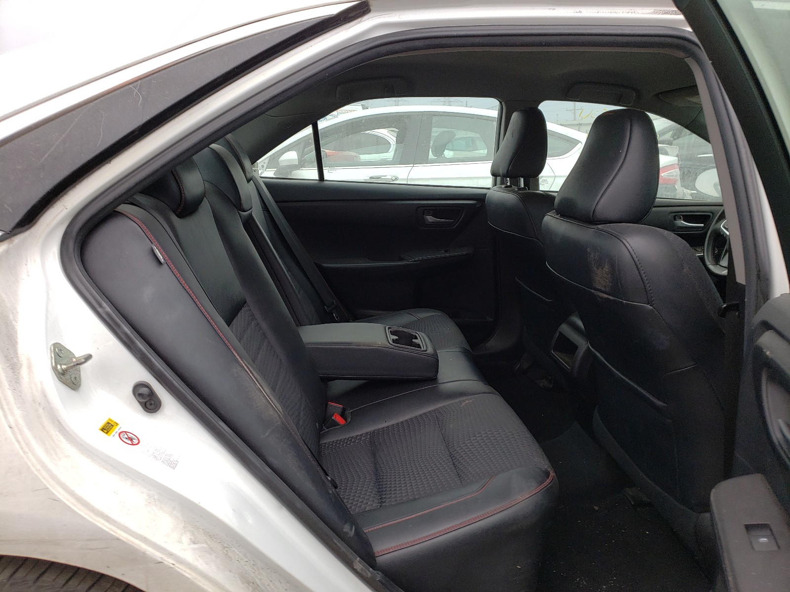 Photo 6 from auction – 2015 TOYOTA CAMRY LE with VIN 4T1BF1FK5FU073755