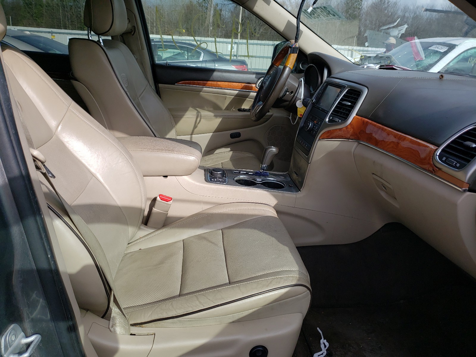 Photo 5 from auction – 2011 JEEP GRAND CHER with VIN 1J4RR6GTXBC714455