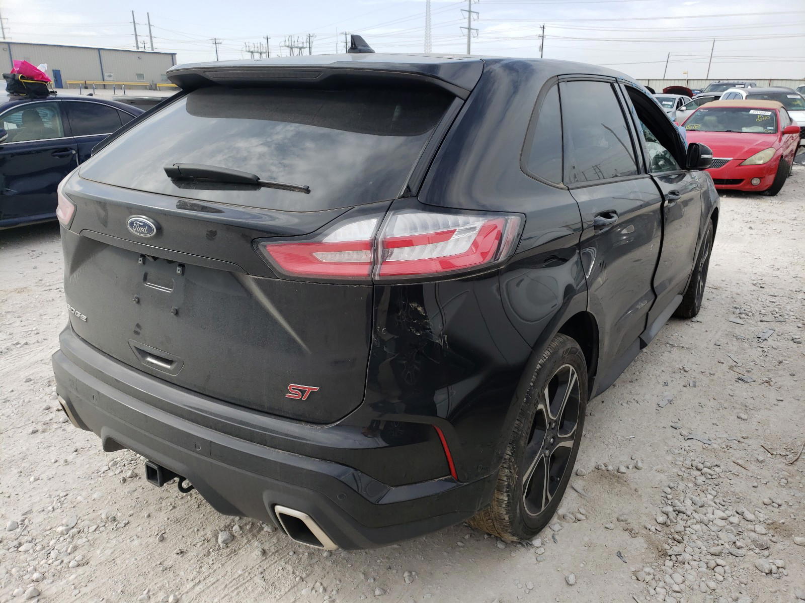 Photo 4 from auction – 2019 FORD EDGE ST with VIN 2FMPK4AP8KBC11472