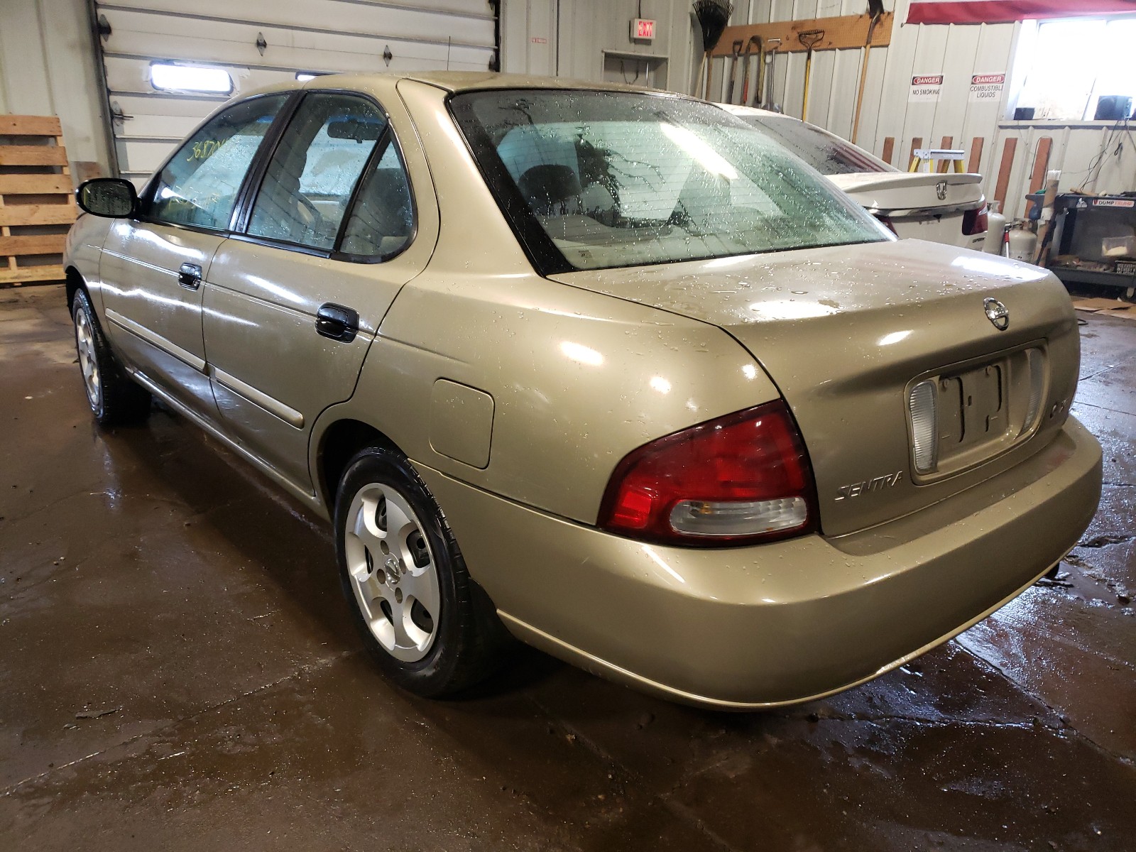 Photo 3 from auction – 2003 NISSAN SENTRA XE with VIN 3N1CB51D73L780143