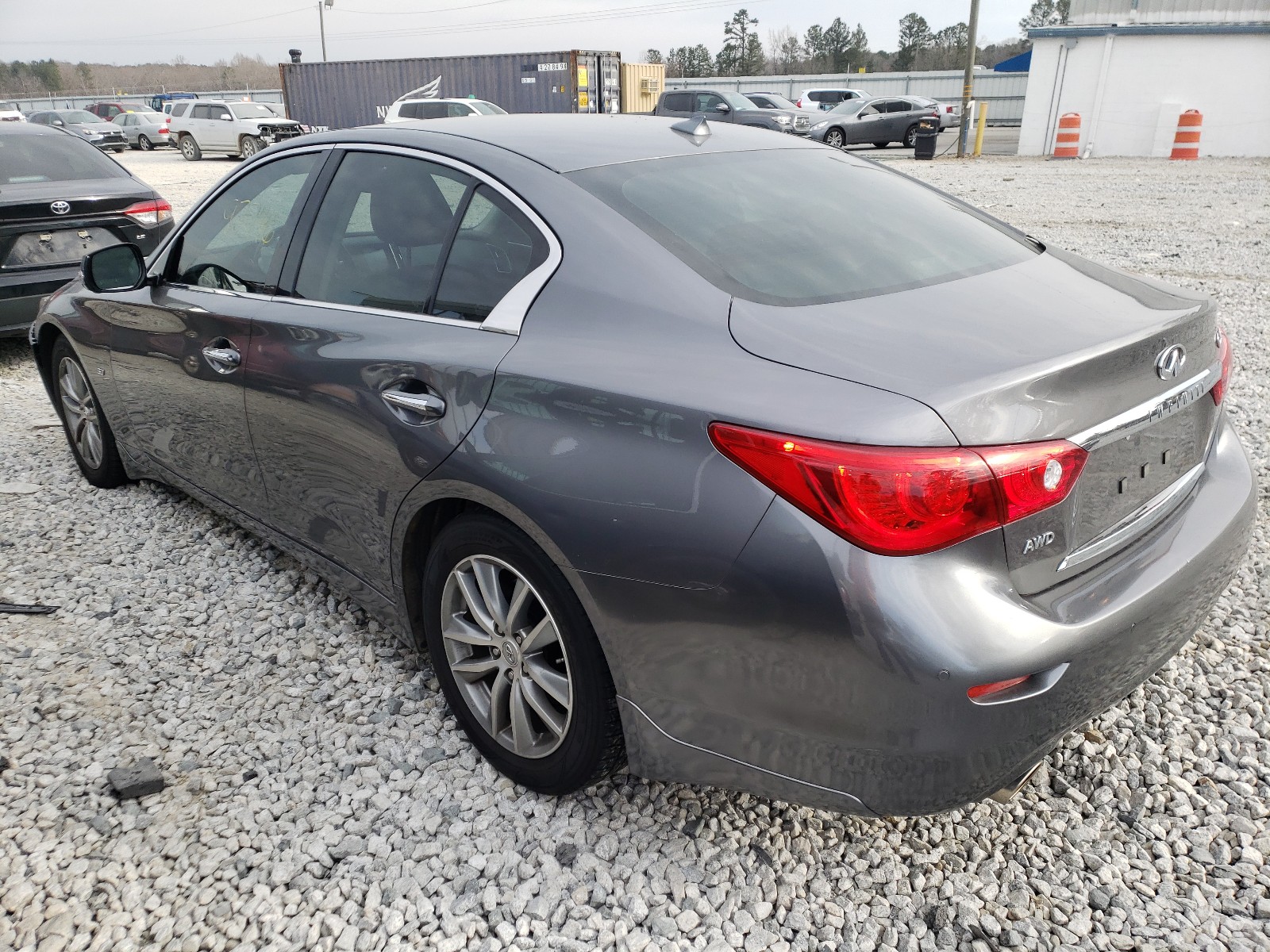 Photo 3 from auction – 2015 INFINITI Q50 BASE with VIN JN1BV7AR5FM408837