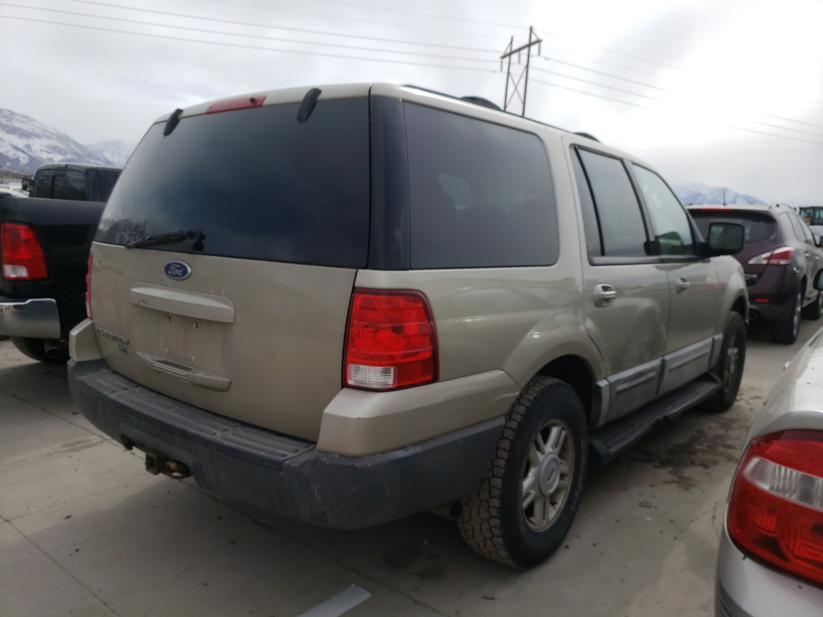 صورة رقم 4 من المزاد - 2004 FORD EXPEDITION مع VIN 1FMPU16L44LA50619
