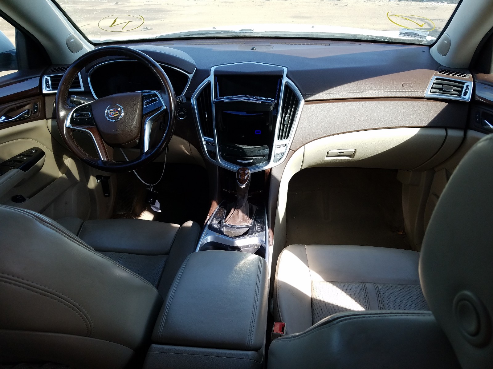 Photo 9 from auction – 2013 CADILLAC SRX PERFOR with VIN 3GYFNHE32DS559636