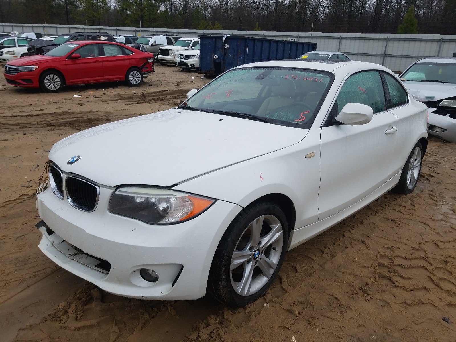 Photo 2 from auction – 2013 BMW 128 I with VIN WBAUP7C58DVP24649