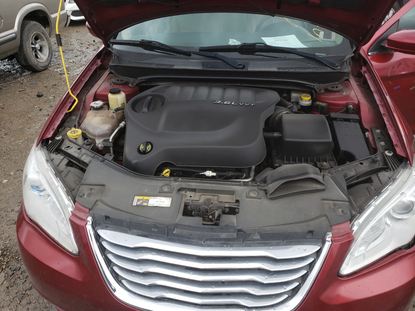 Photo 7 from auction – 2014 CHRYSLER 200 TOURIN with VIN 1C3CCBBG9EN105709
