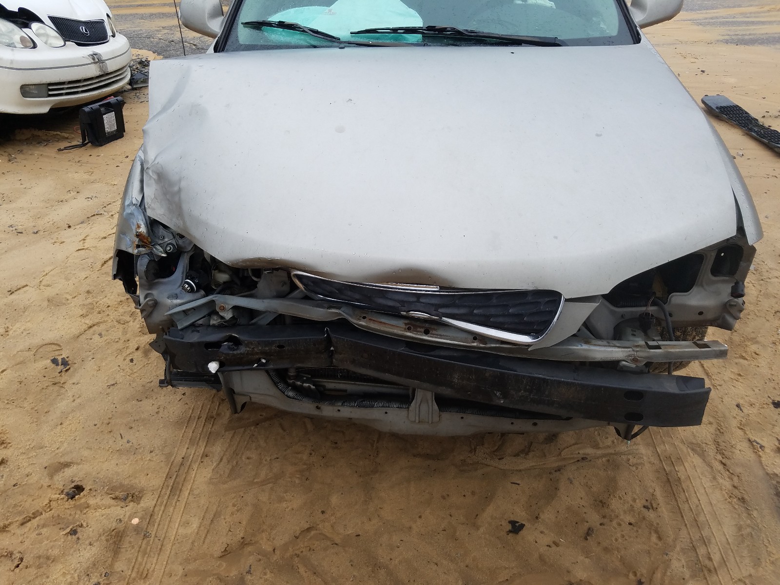 Photo 9 from auction – 2001 NISSAN SENTRA SE with VIN 3N1BB51D51L113936