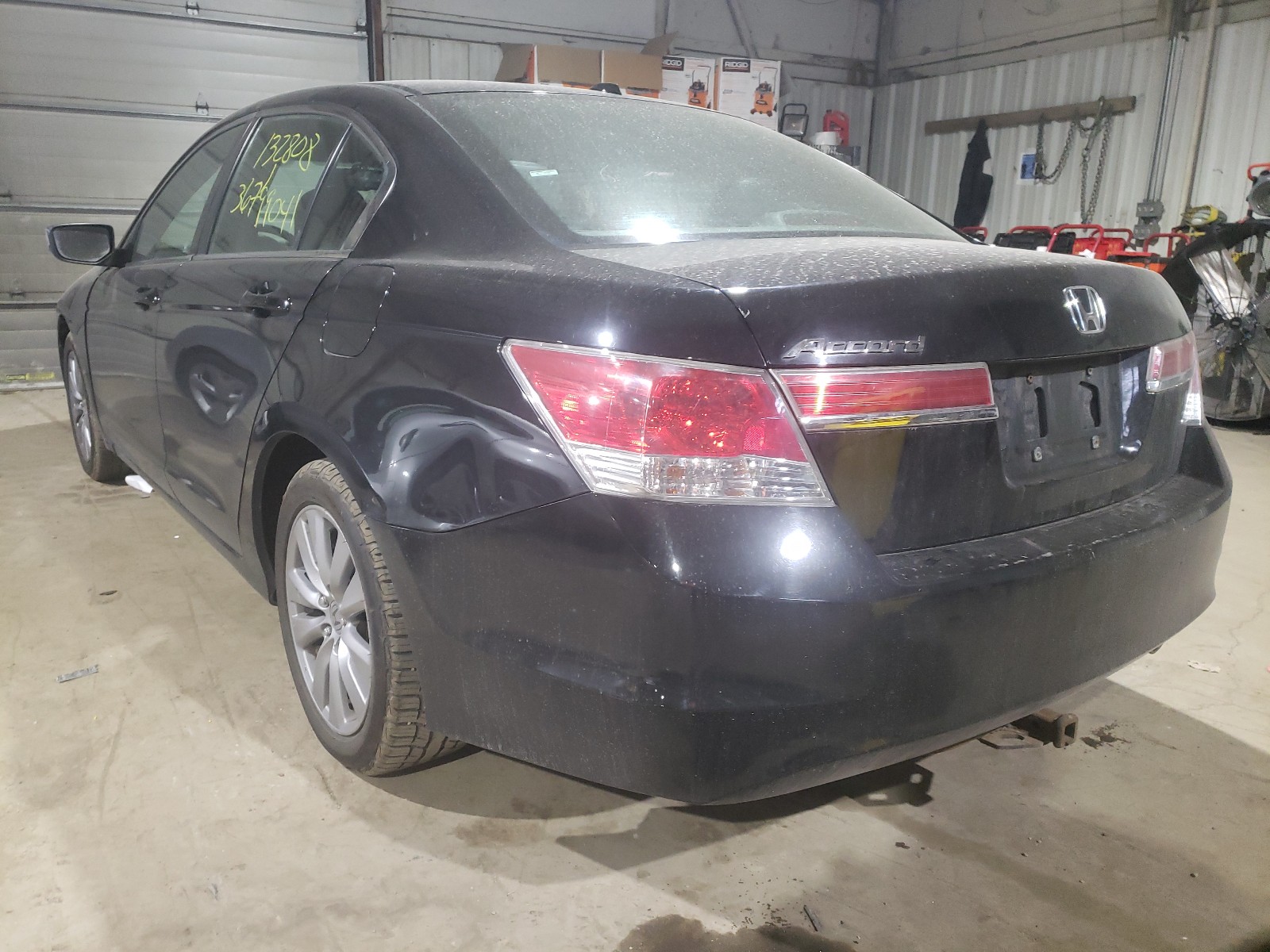 Photo 3 from auction – 2012 HONDA ACCORD EXL with VIN 1HGCP2F89CA065074