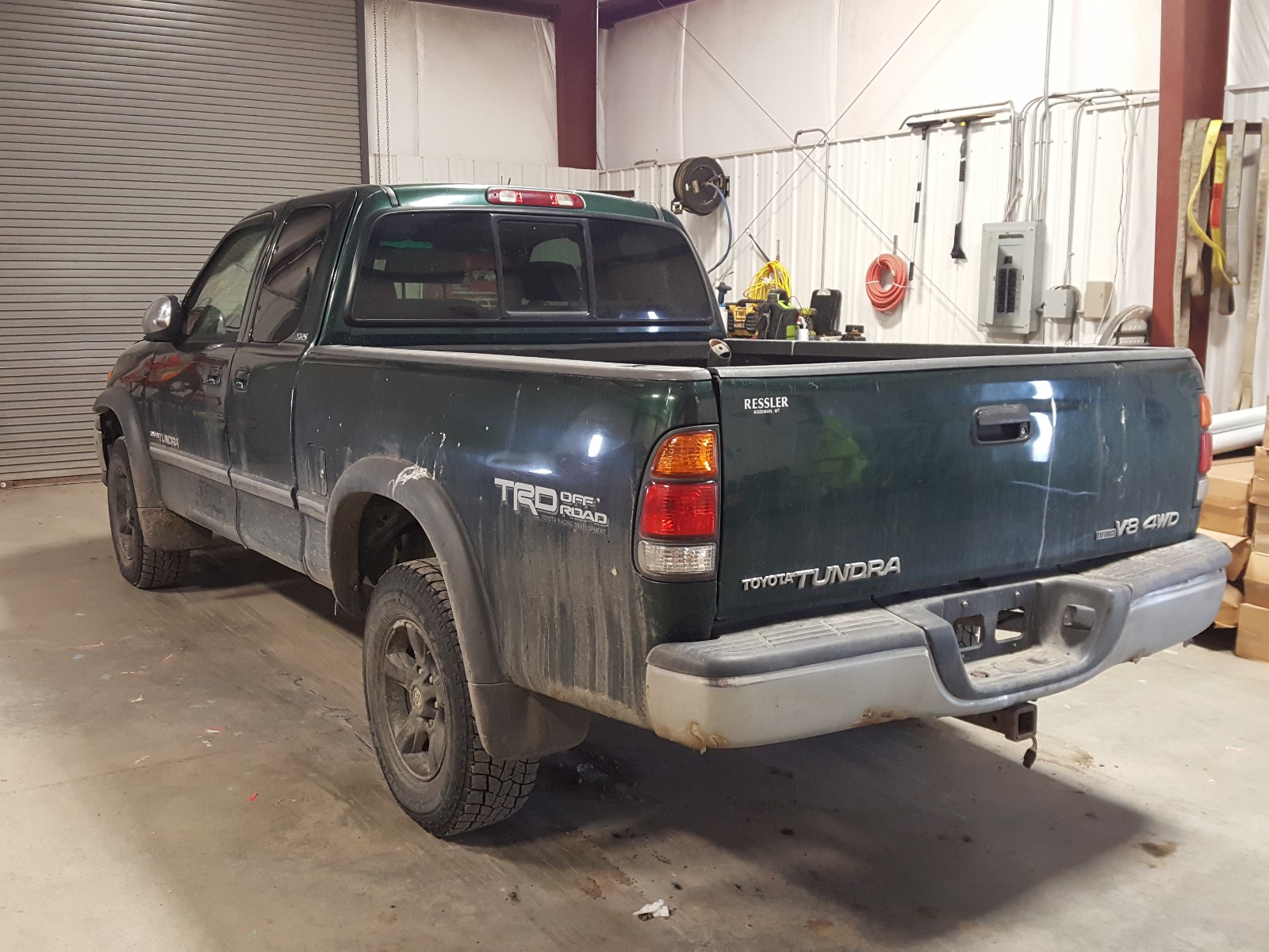 Photo 3 from auction – 2001 TOYOTA TUNDRA ACC with VIN 5TBBT44171S186153