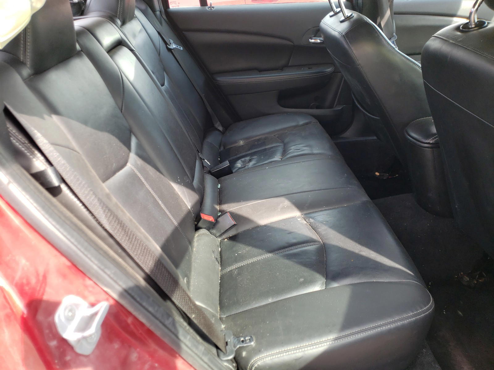 Photo 6 from auction – 2012 CHRYSLER 200 LIMITE with VIN 1C3CCBCB2CN162284