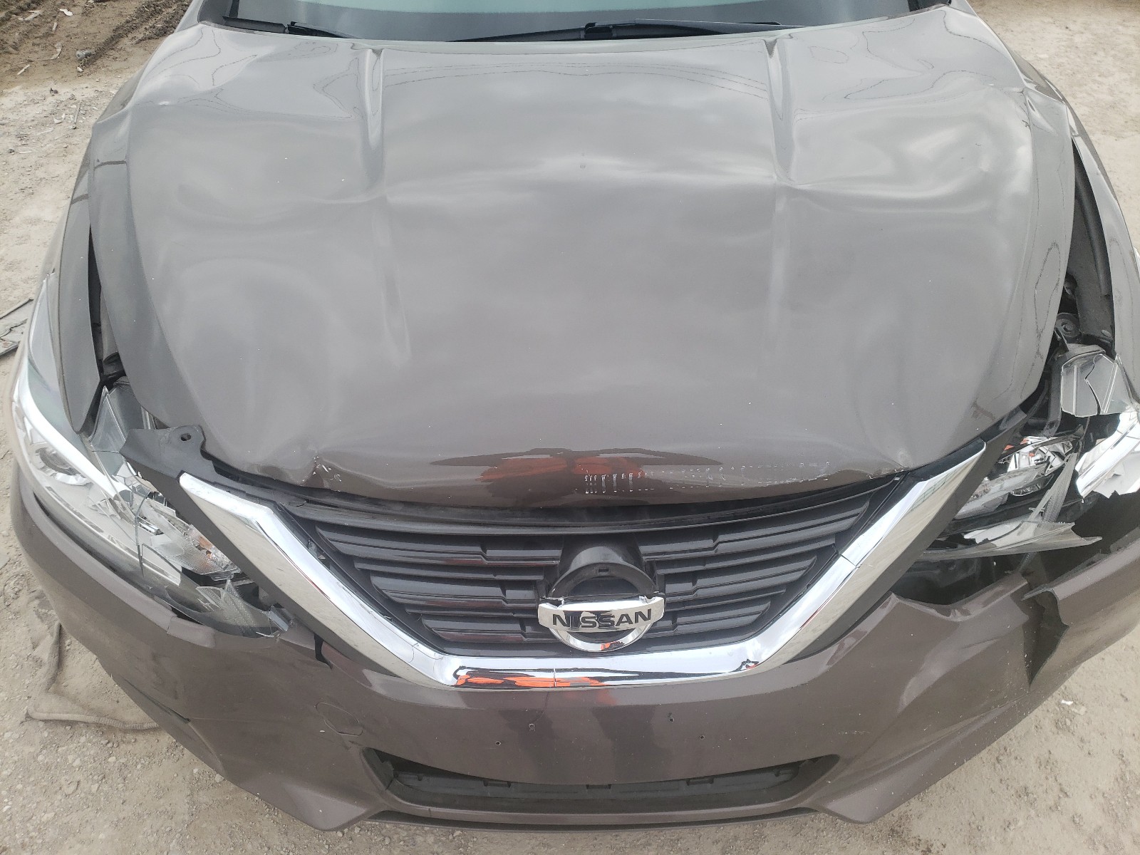 Photo 7 from auction – 2016 NISSAN ALTIMA 2.5 with VIN 1N4AL3APXGN353518