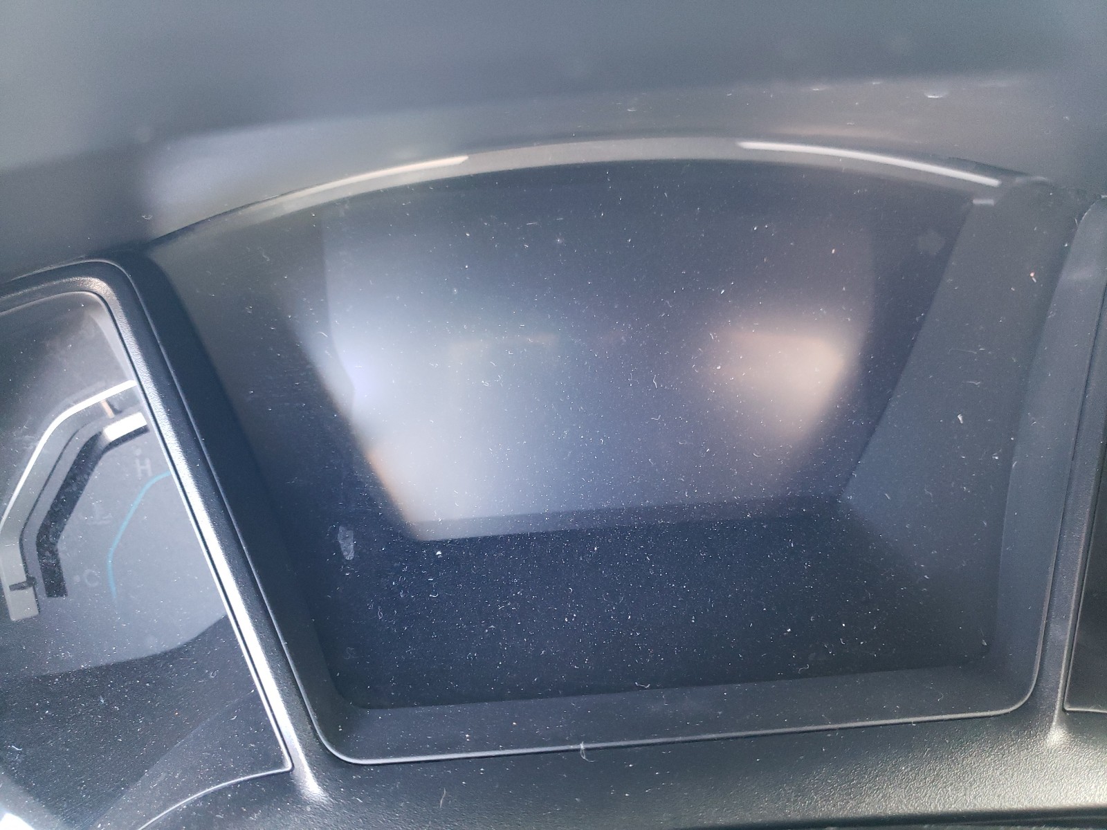 Photo 8 from auction – 2019 HONDA CIVIC LX with VIN 2HGFC2F56KH002058