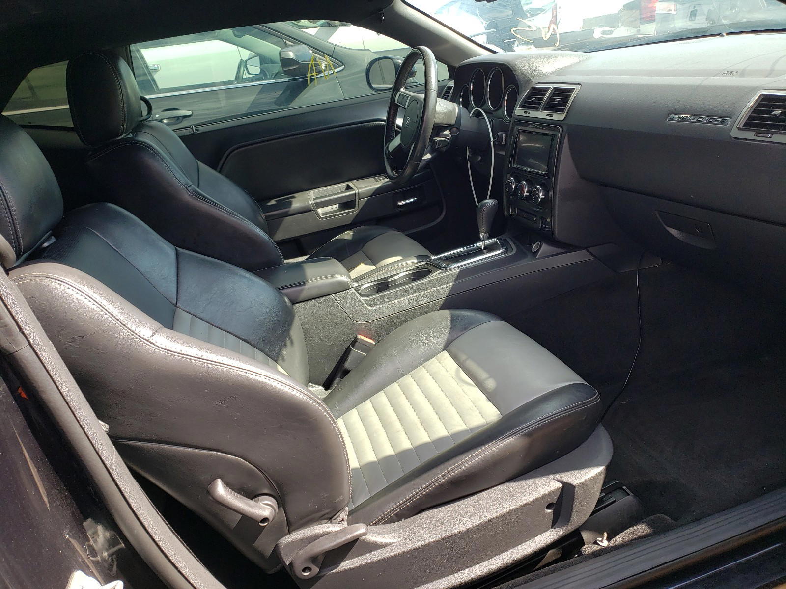 Photo 5 from auction – 2009 DODGE CHALLENGER with VIN 2B3LJ54TX9H579956