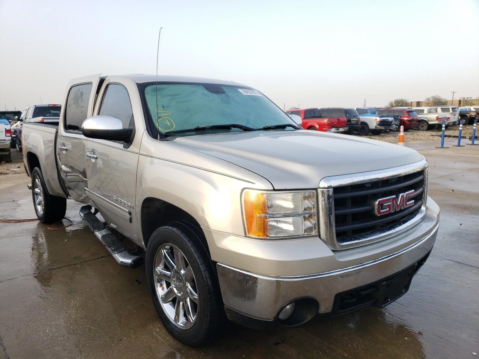 GMC NEW SIERRA 2007 with VIN 2GTEC13C171530808 - Photo from auction