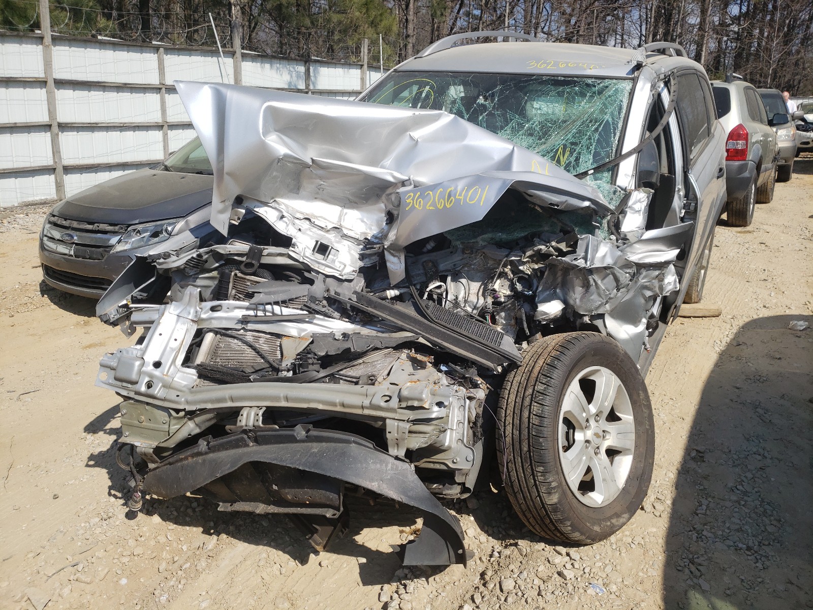 Zdjęcie 9 z aukcji – 2013 CHEVROLET CAPTIVA LS z VIN 3GNAL2EK9DS603472