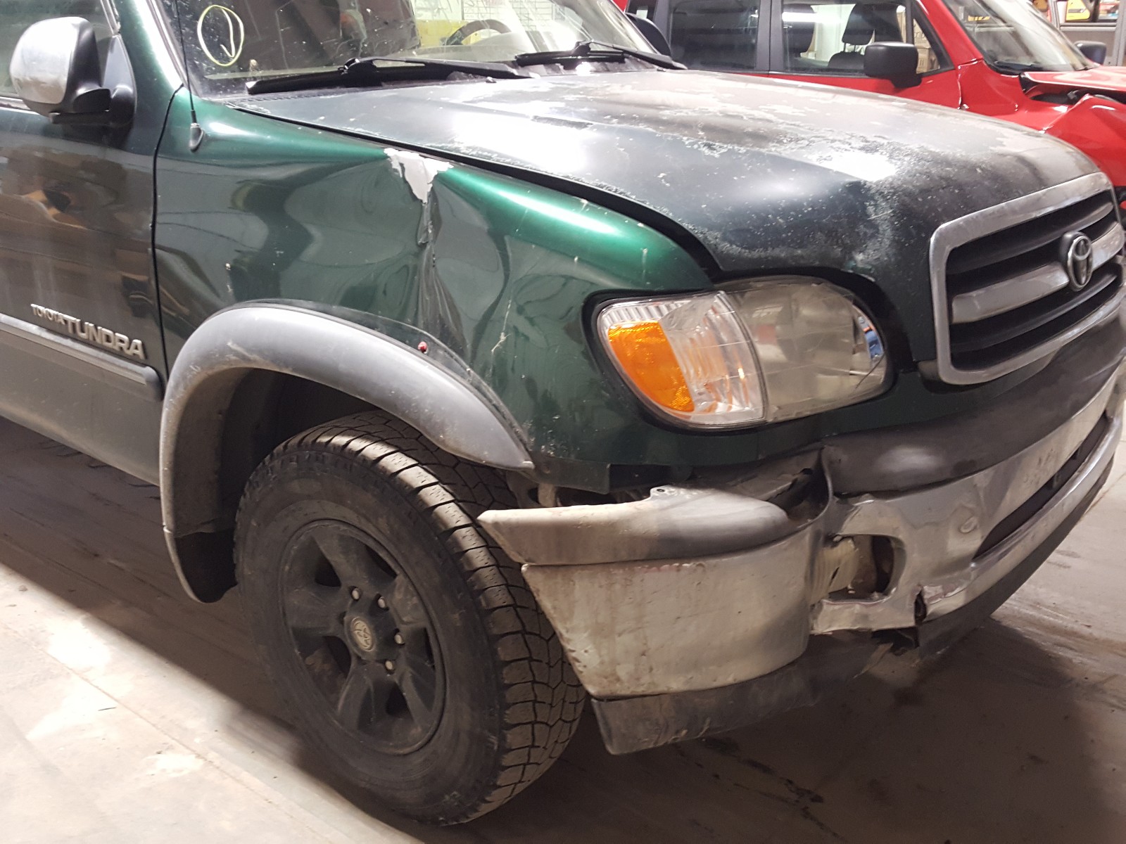 Photo 9 from auction – 2001 TOYOTA TUNDRA ACC with VIN 5TBBT44171S186153