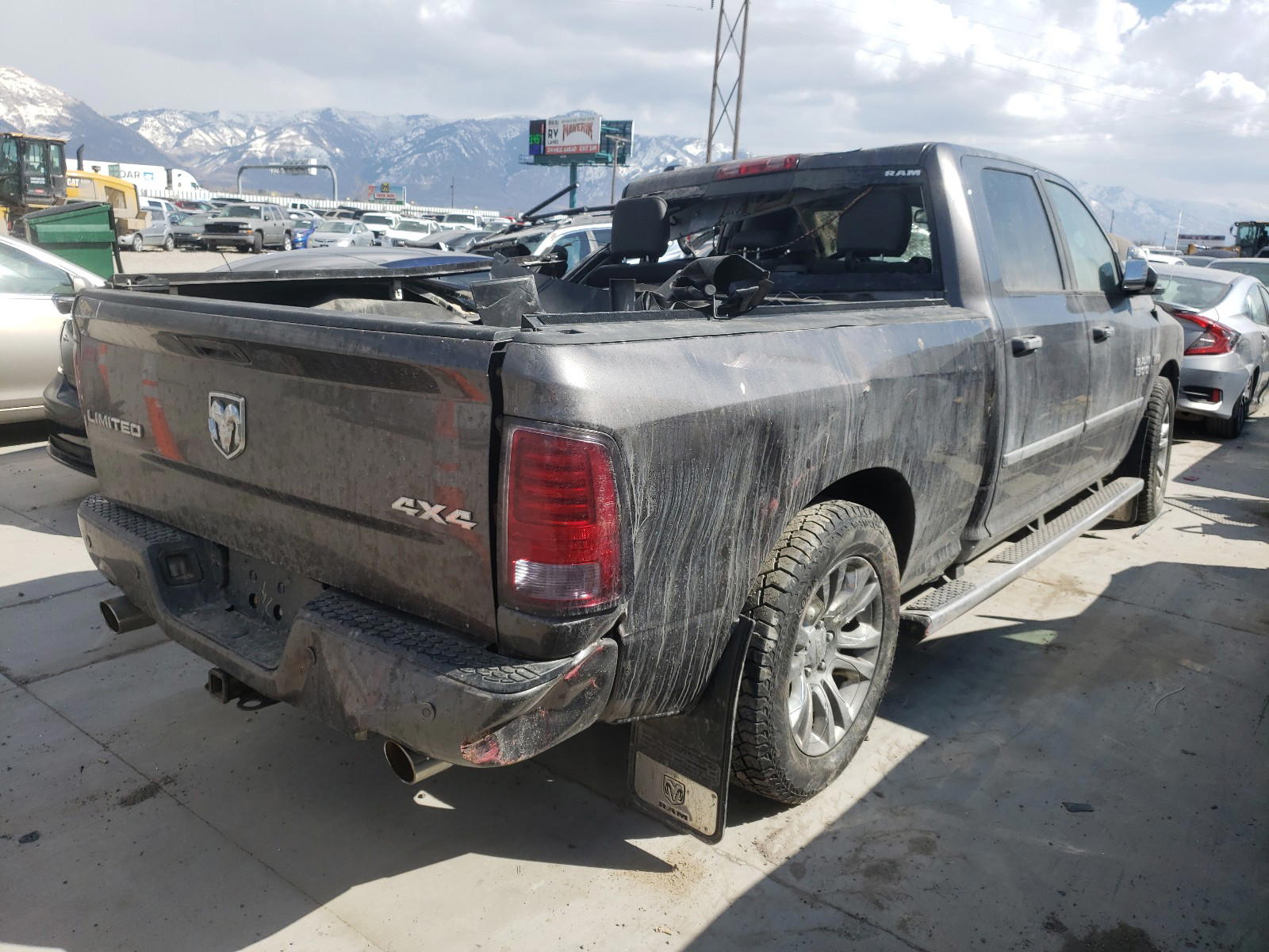 Photo 4 from auction – 2014 RAM 1500 LONGH with VIN 1C6RR7WT8ES325523