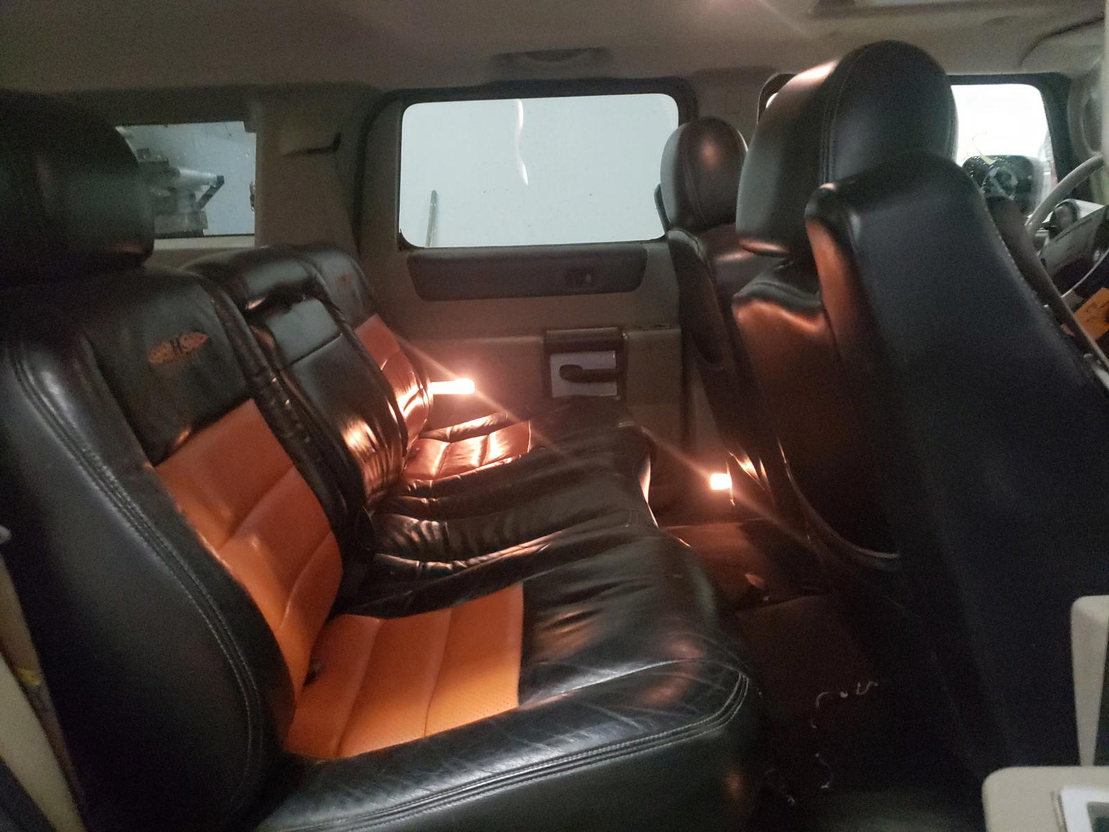 Photo 6 from auction – 2003 HUMMER H2 with VIN 5GRGN23UX3H145500