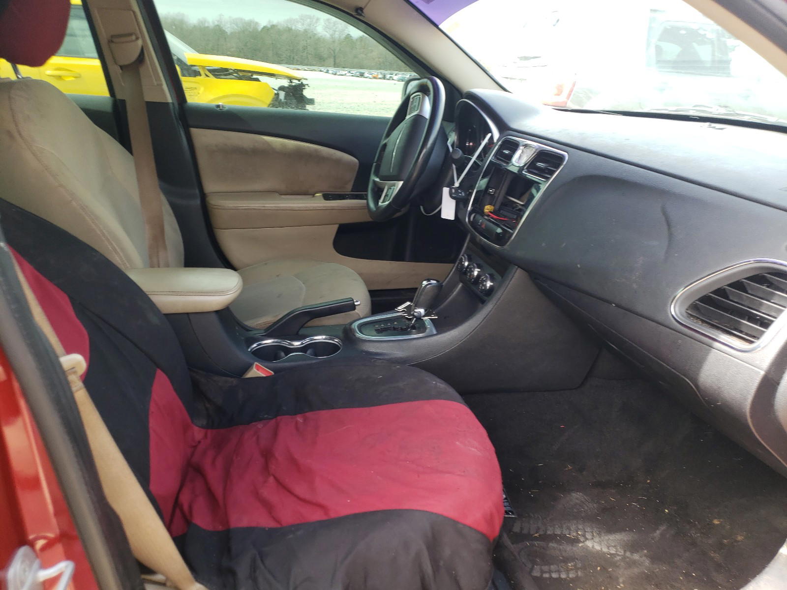 Photo 5 from auction – 2011 CHRYSLER 200 TOURIN with VIN 1C3BC1FB2BN504610