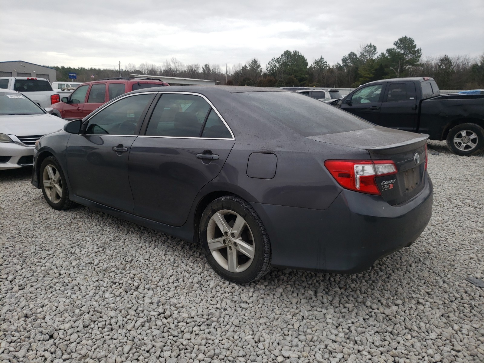 Photo 3 from auction – 2013 TOYOTA CAMRY L with VIN 4T1BF1FK8DU671741