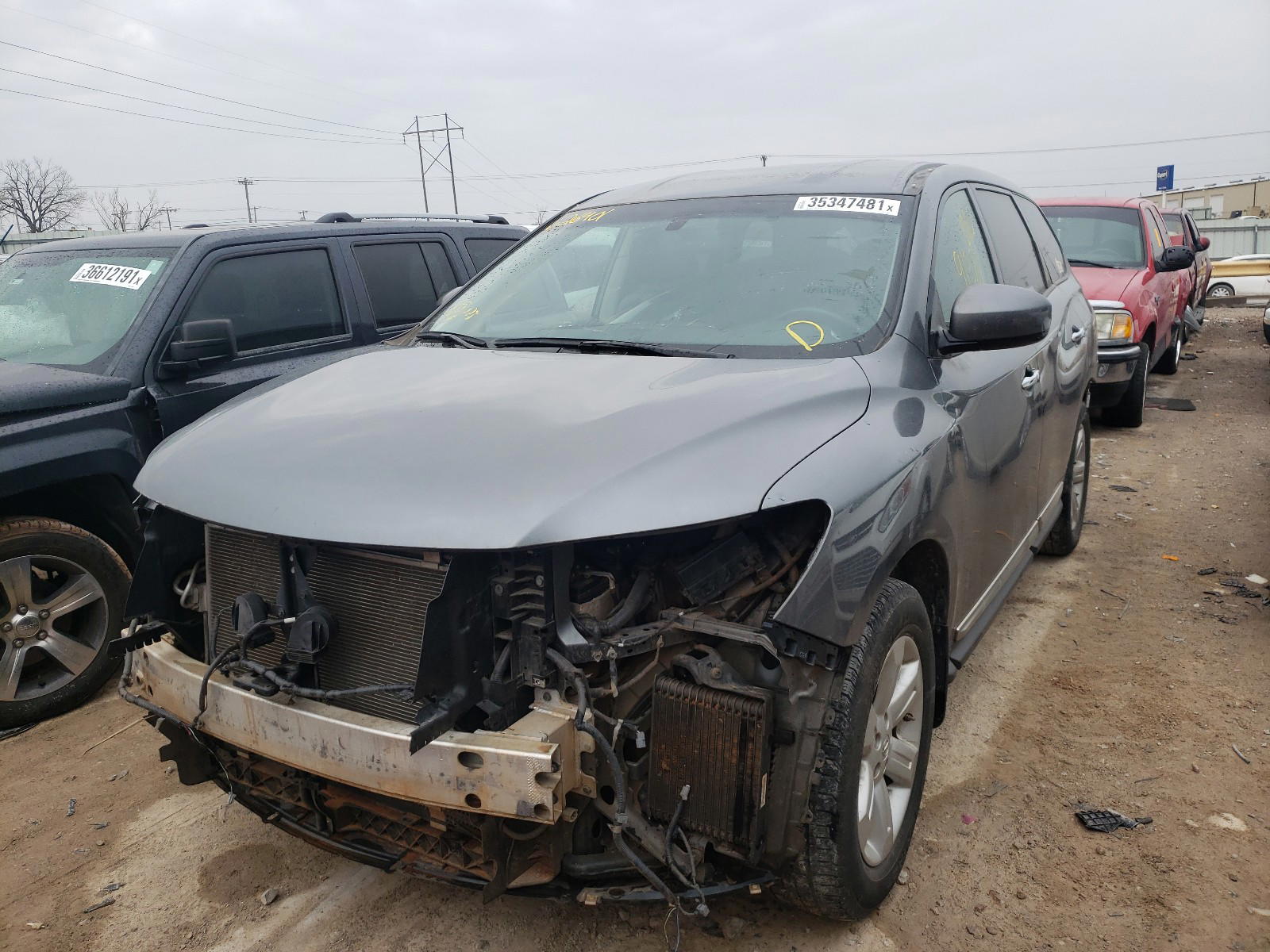 Photo 2 from auction – 2016 NISSAN PATHFINDER with VIN 5N1AR2MM2GC626401