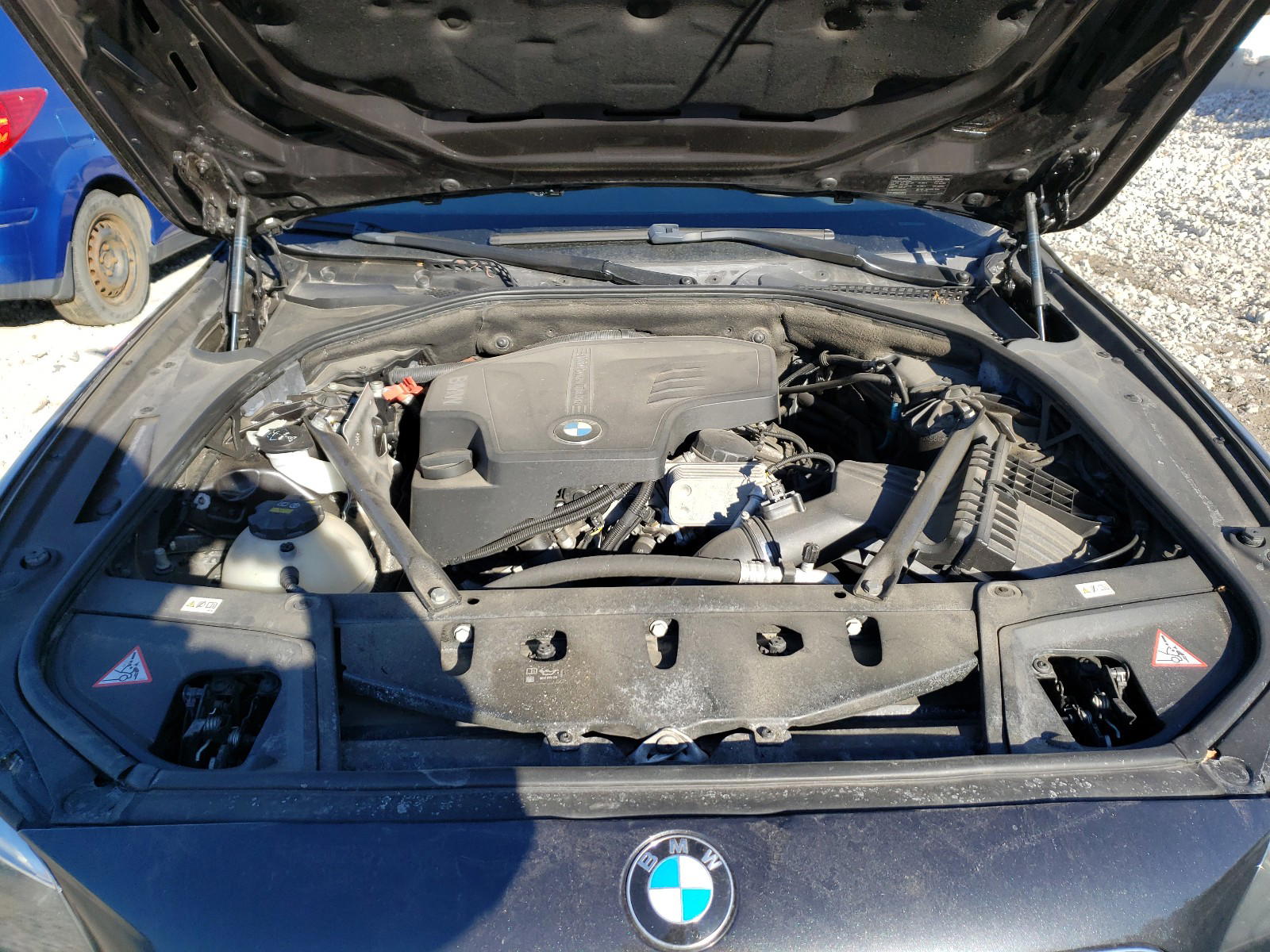 Photo 7 from auction – 2016 BMW 528 XI with VIN WBA5A7C54GG150369