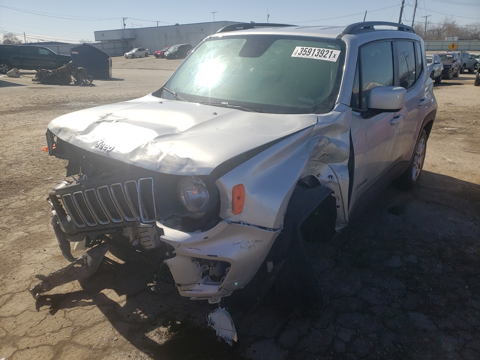 Photo 2 from auction – 2019 JEEP RENEGADE L with VIN ZACNJBBB3KPK04539