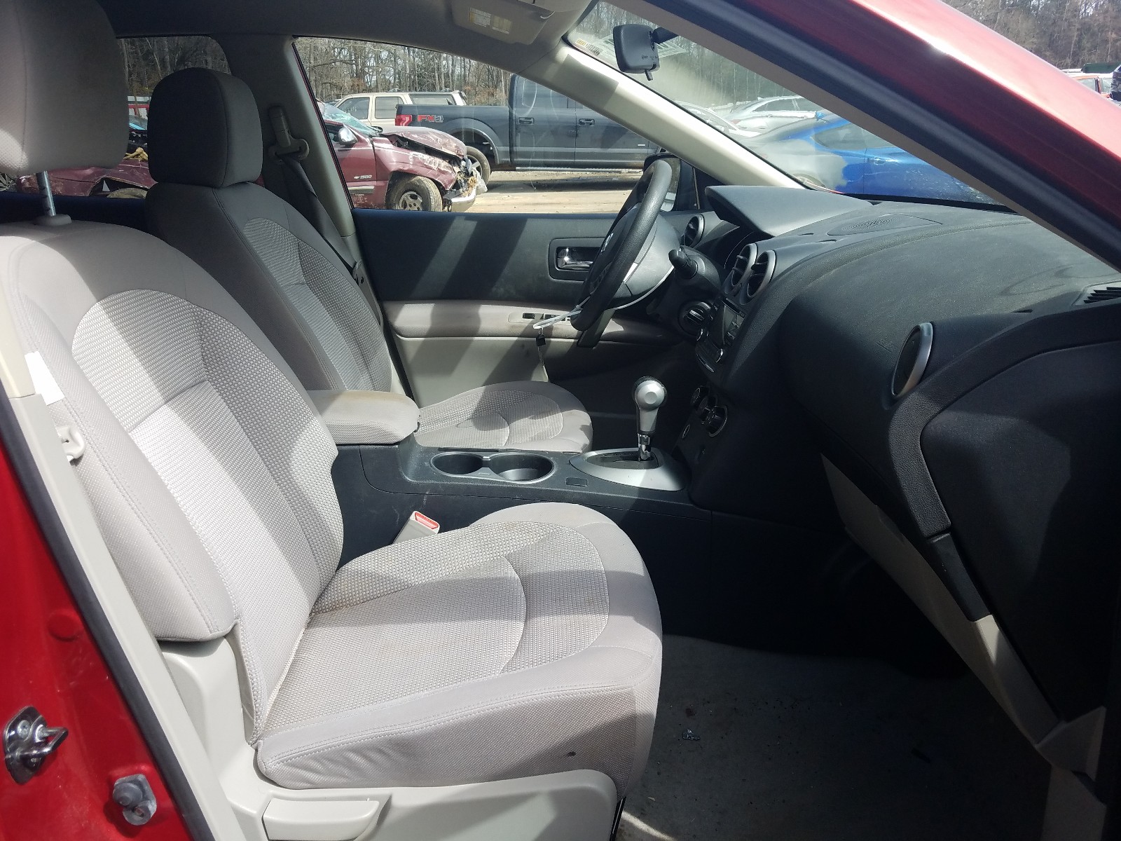 Photo 5 from auction – 2012 NISSAN ROGUE S with VIN JN8AS5MT3CW254517