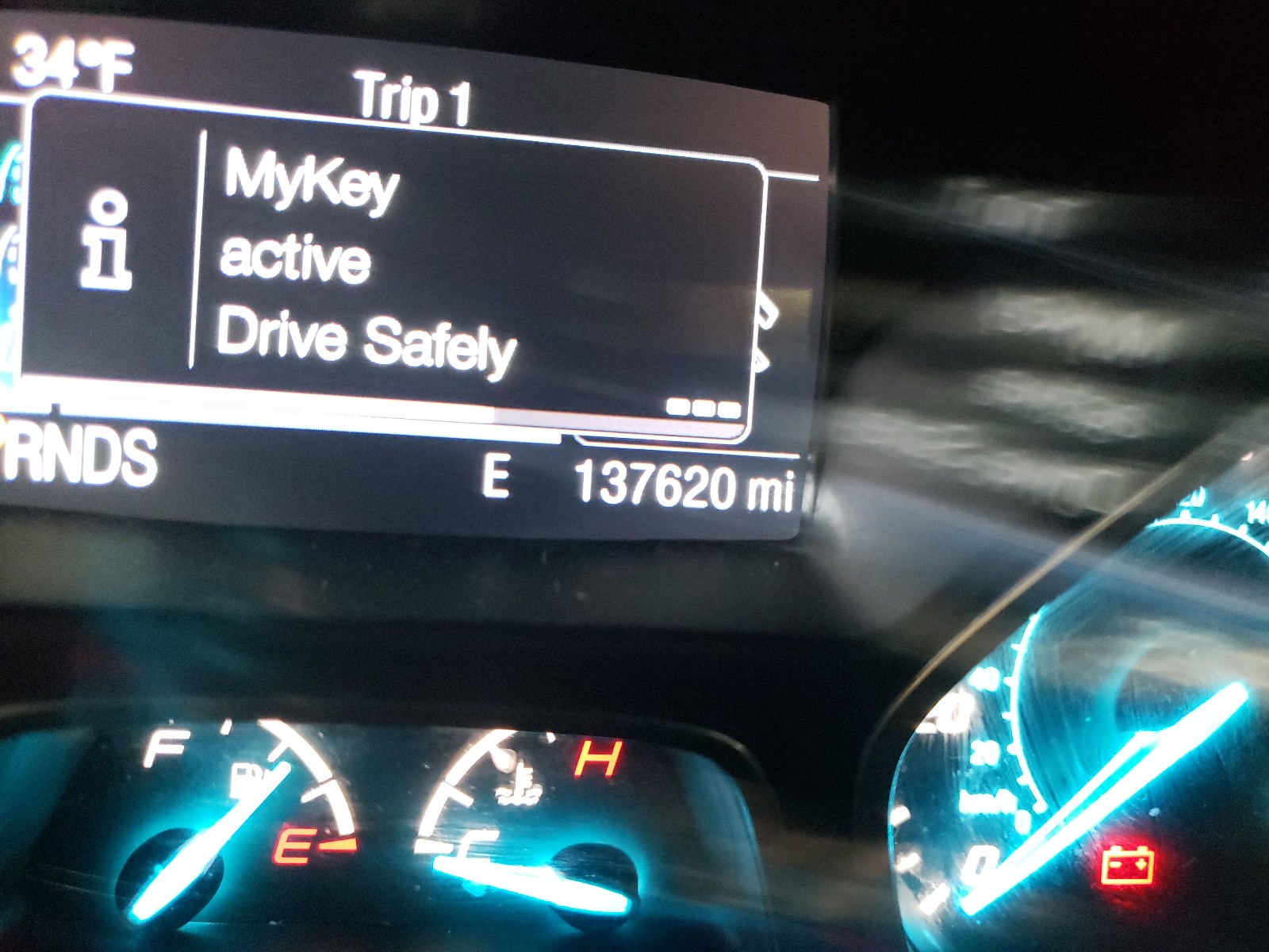 Photo 8 from auction – 2014 FORD ESCAPE SE with VIN 1FMCU9GX7EUA28124