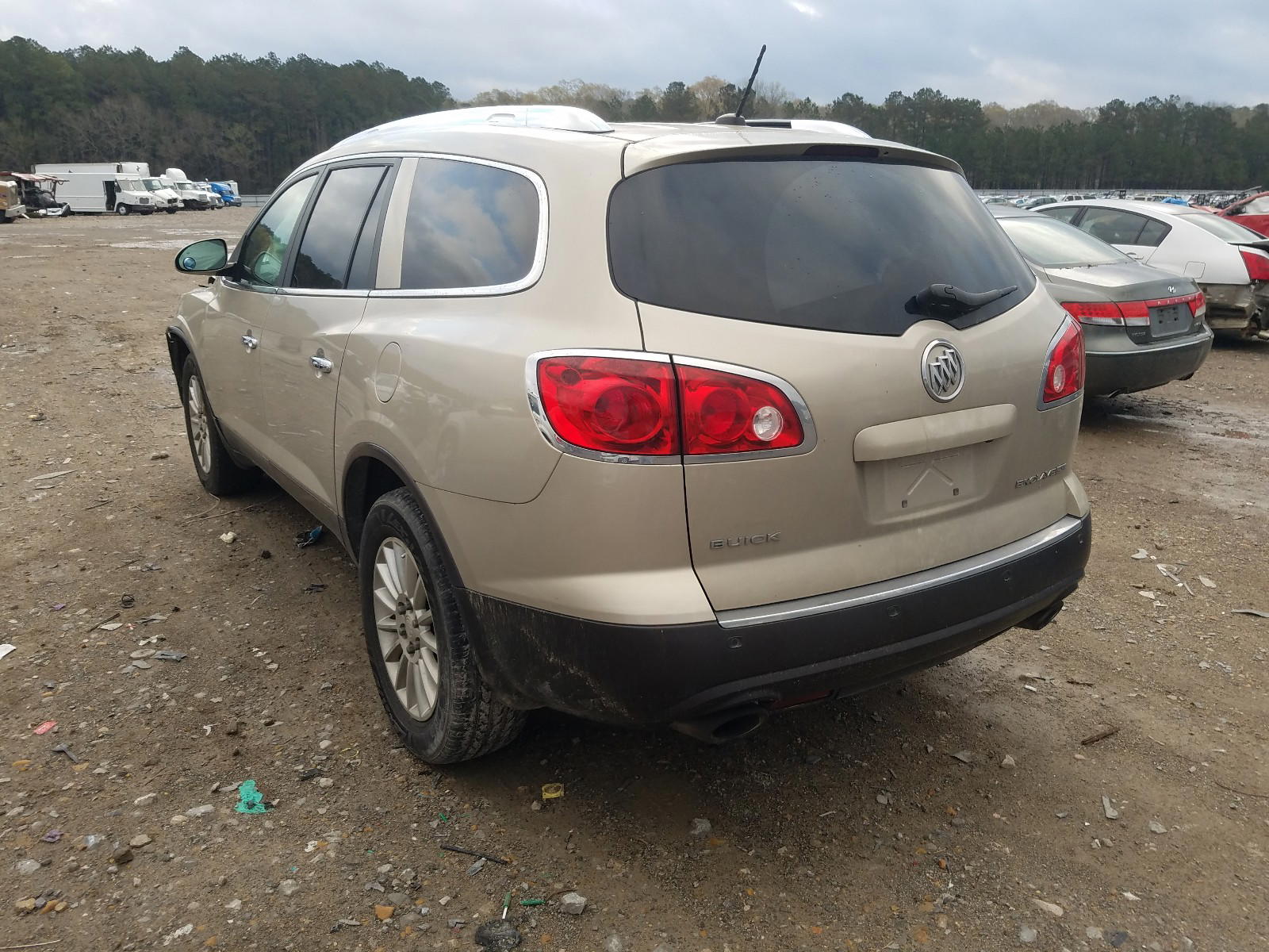 Photo 3 from auction – 2011 BUICK ENCLAVE CX with VIN 5GAKRBED4BJ223257
