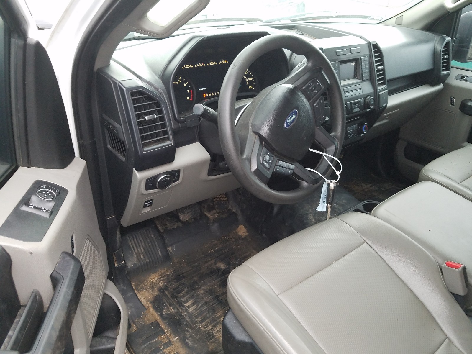 Zdjęcie 9 z aukcji – 2016 FORD F150 z VIN 1FTMF1C87GKE43669