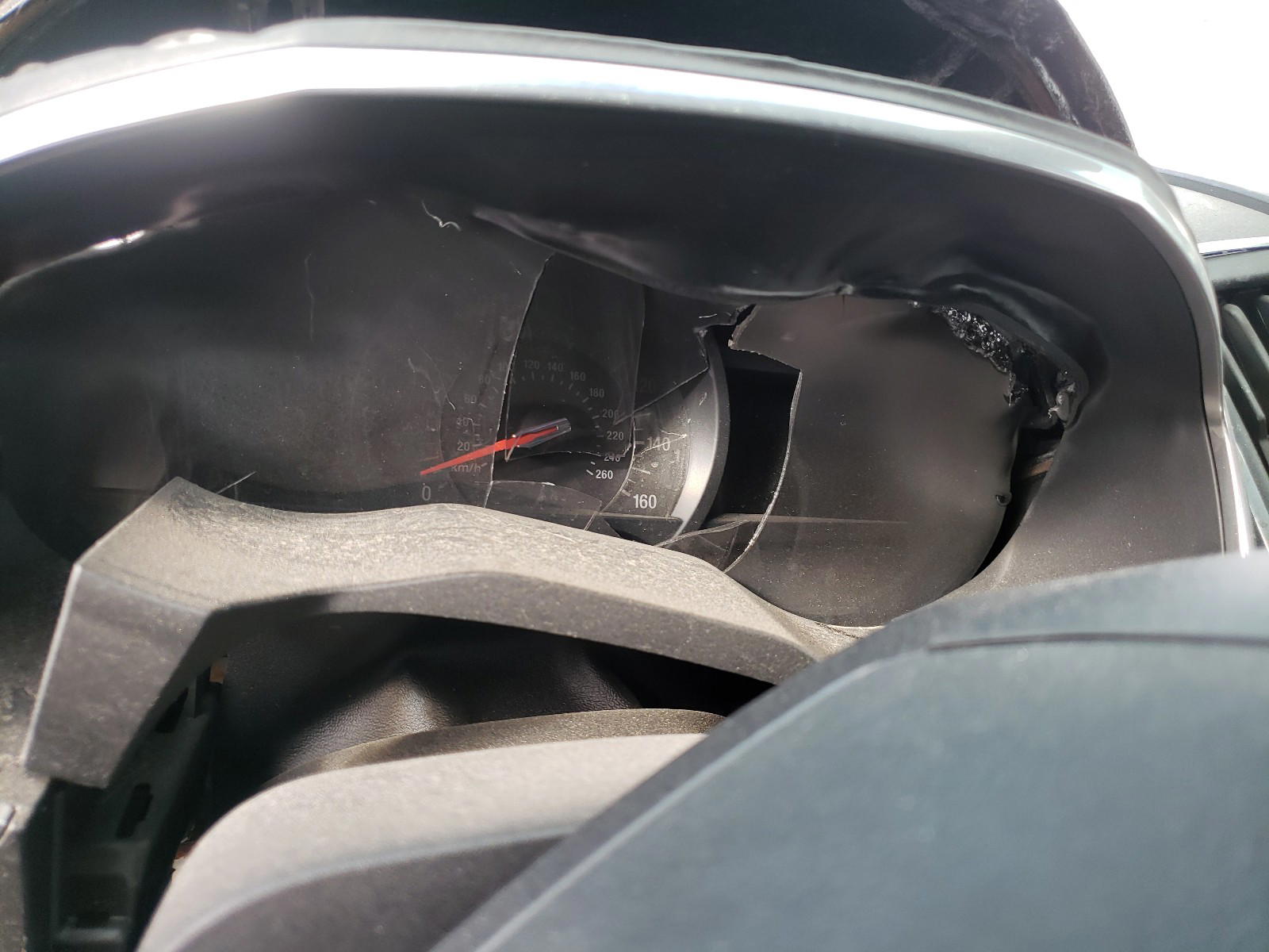Photo 8 from auction – 2019 FORD EDGE ST with VIN 2FMPK4AP8KBC11472
