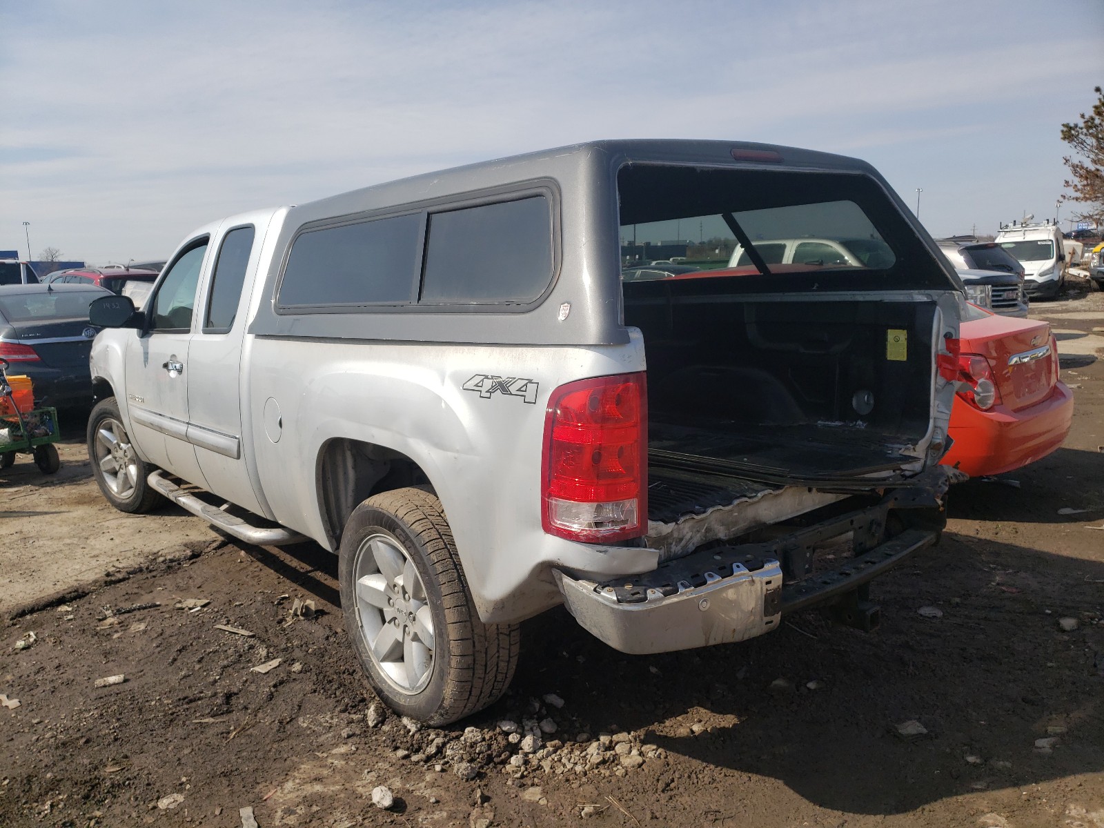 Photo 3 from auction – 2012 GMC SIERRA K15 with VIN 1GTR2VE7XCZ121705