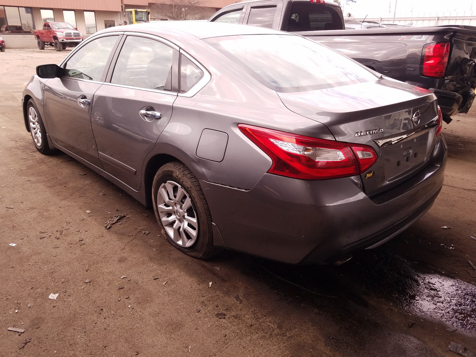 Photo 3 from auction – 2016 NISSAN ALTIMA 2.5 with VIN 1N4AL3AP7GC255509