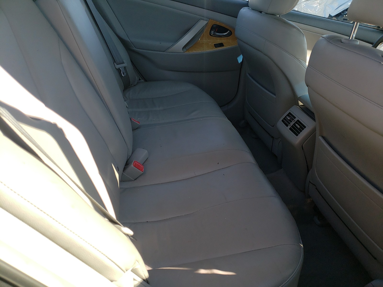 Photo 6 from auction – 2007 TOYOTA CAMRY CE with VIN JTNBE46K673069354