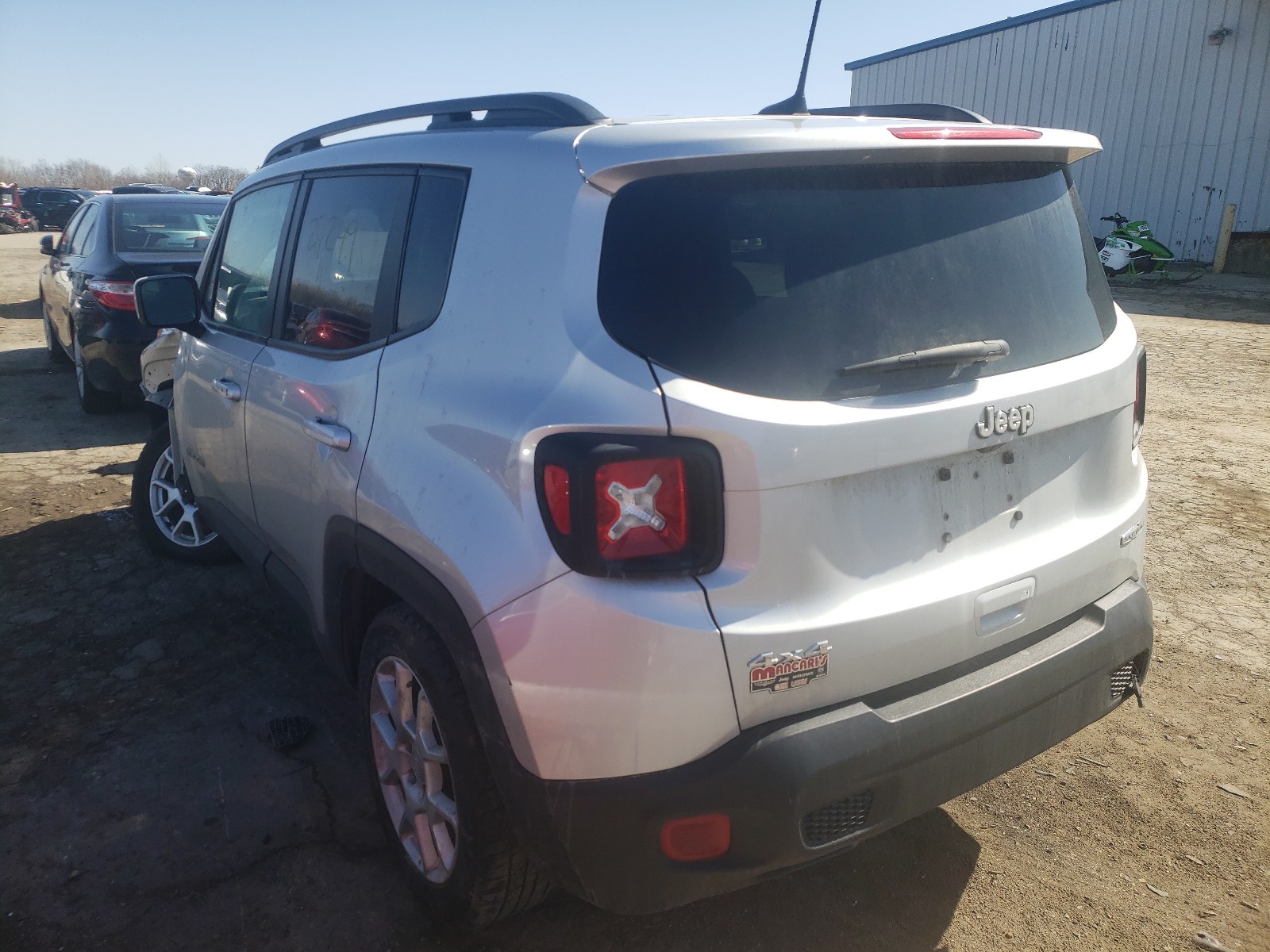 Photo 3 from auction – 2019 JEEP RENEGADE L with VIN ZACNJBBB3KPK04539
