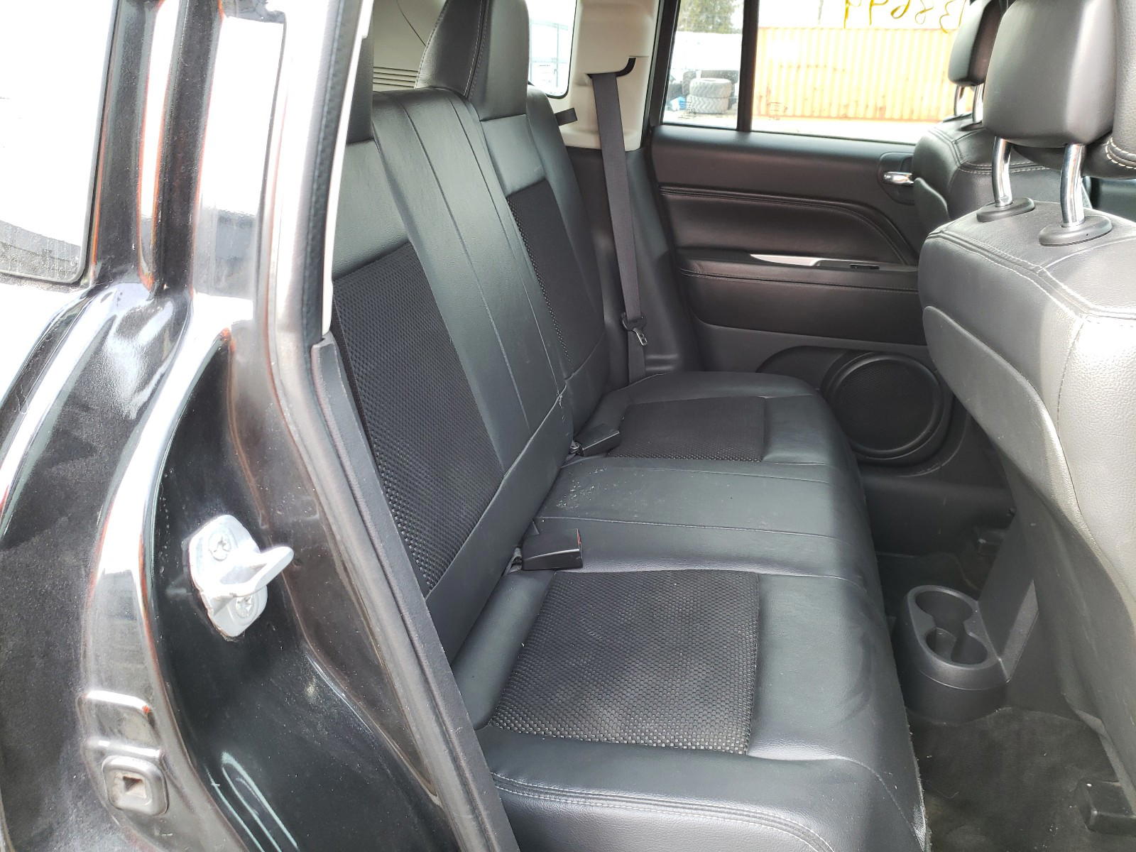 Photo 6 from auction – 2014 JEEP COMPASS SP with VIN 1C4NJDABXED768952