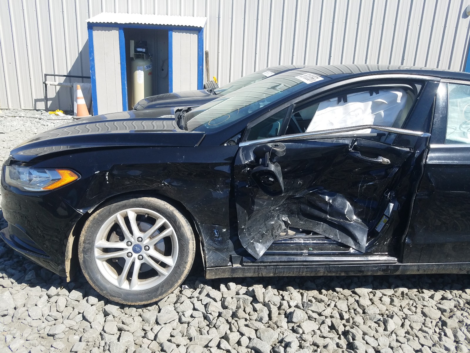 Photo 9 from auction – 2018 FORD FUSION SE with VIN 3FA6P0HD1JR134374