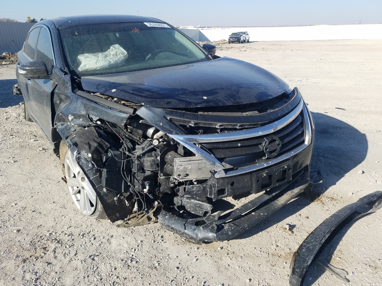 Photo 9 from auction – 2015 NISSAN ALTIMA 2.5 with VIN 1N4AL3AP3FN314767