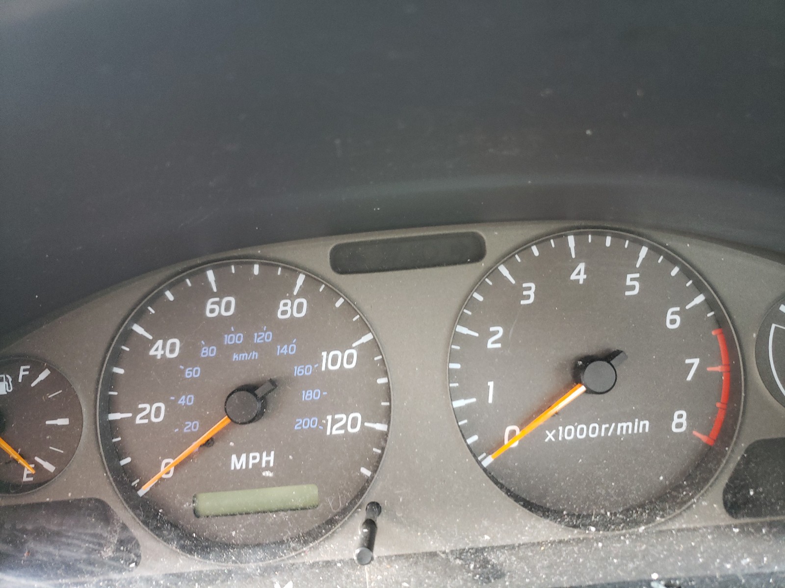 Photo 8 from auction – 2001 NISSAN SENTRA XE with VIN 3N1CB51DX1L502009