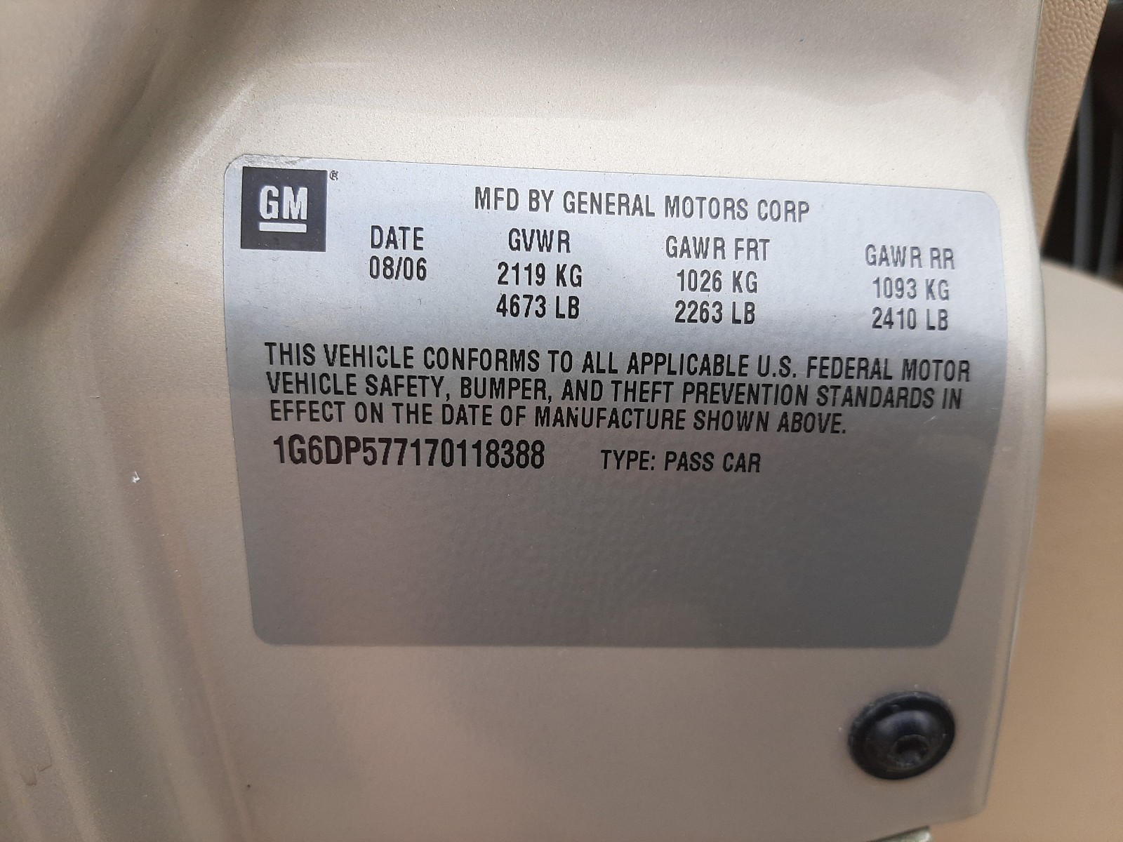 Photo 10 from auction – 2007 CADILLAC CTS HI FEA with VIN 1G6DP577170118388