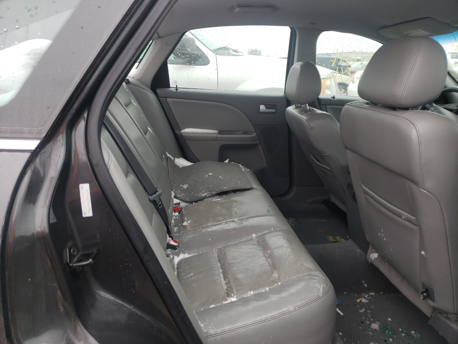 Photo 6 from auction – 2007 FORD FIVE HUNDR with VIN 1FAHP24147G129816